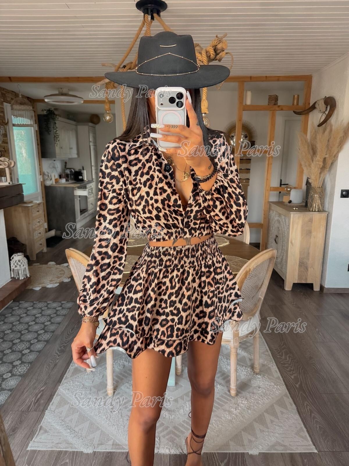 Grossista Sandy Paris - Completo Elegante con Gonna a Balze LEOPARDO – Look Sofisticato e Moderno