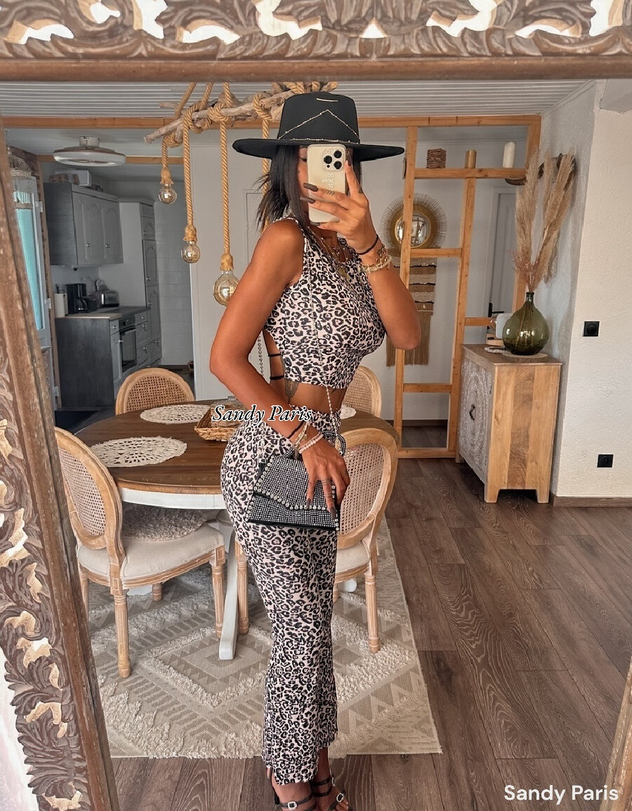 Grossiste Sandy Paris - Ensemble Imprimé Léopard Chic - Haut et Pantalon Évasé