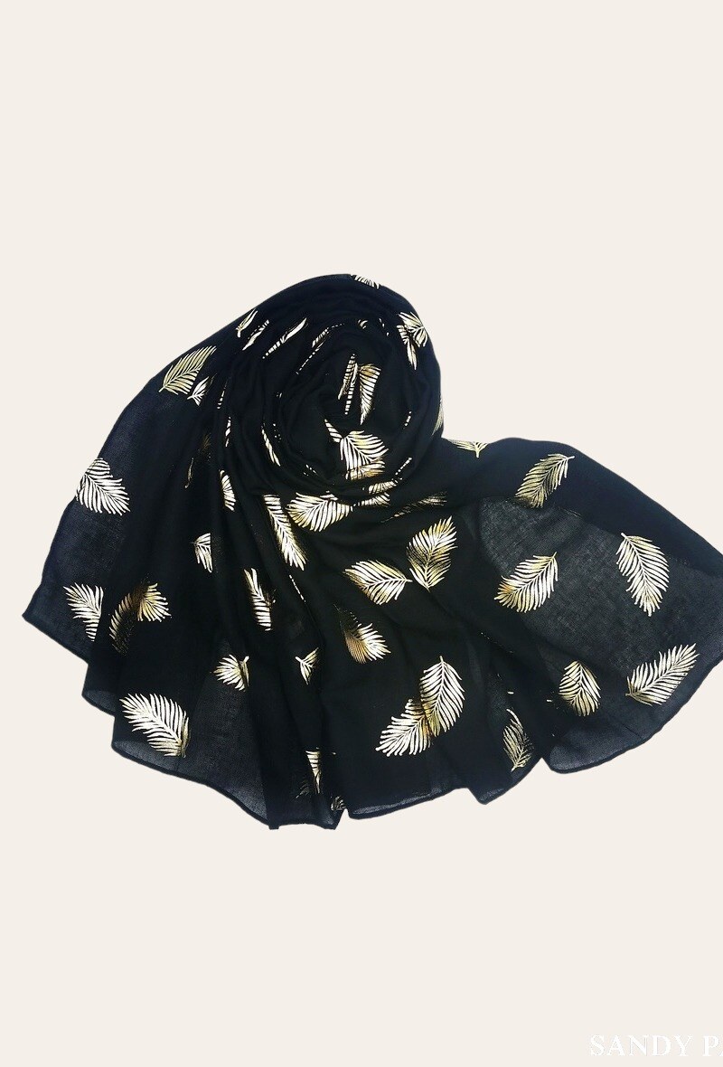 Wholesaler Sandy Paris - Shiny printed scarf with pattern