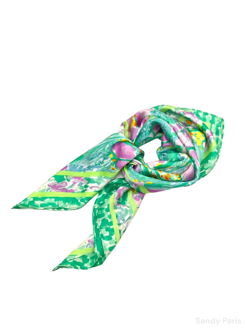 Wholesaler Sandy Paris - Small square printed scarf 70*70
