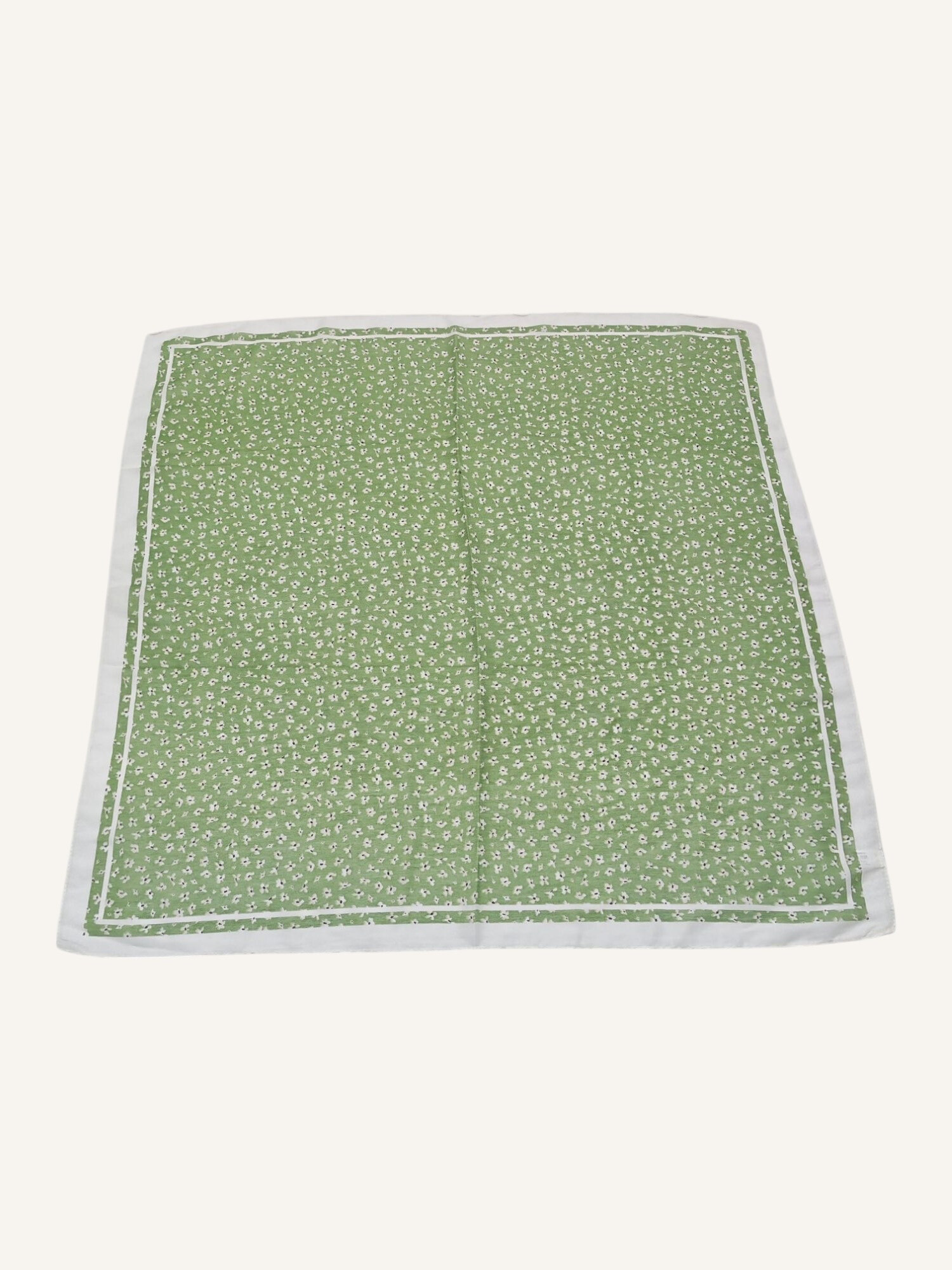 Wholesaler Sandy Paris - Small square printed scarf 70*70