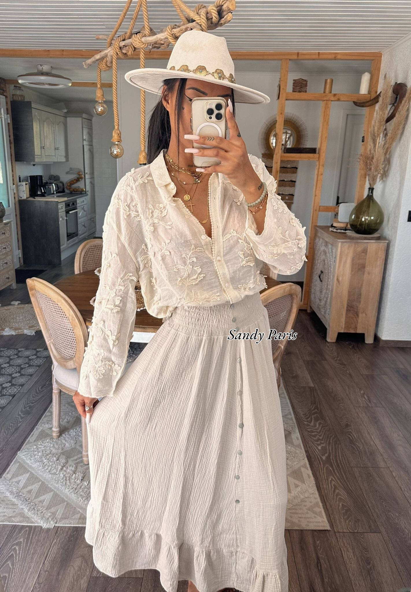 Grossiste Sandy Paris - Jupe Longue en Coton Gaze avec Boutons – Élégance Décontractée