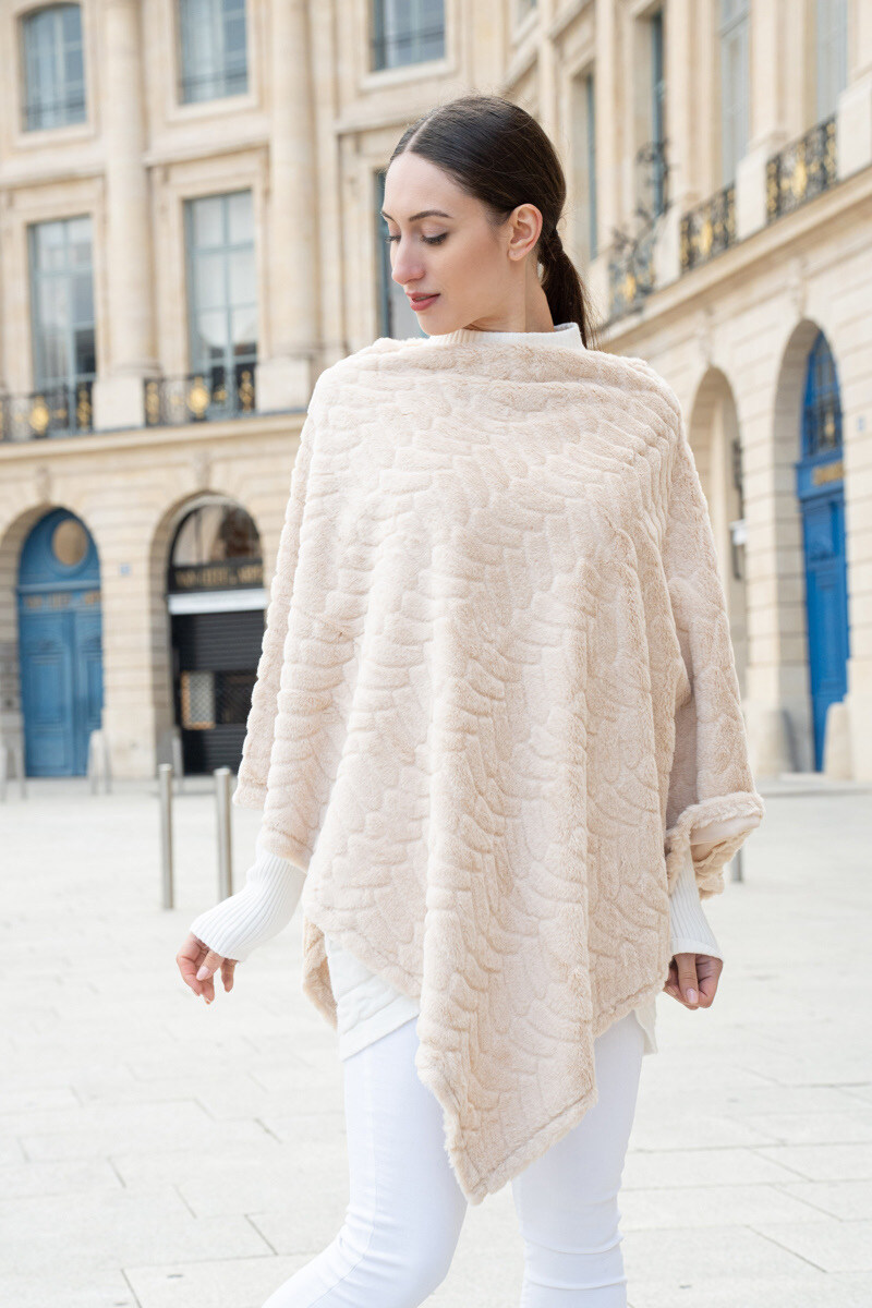 Grossiste Sandy Paris - Manteau cape douce