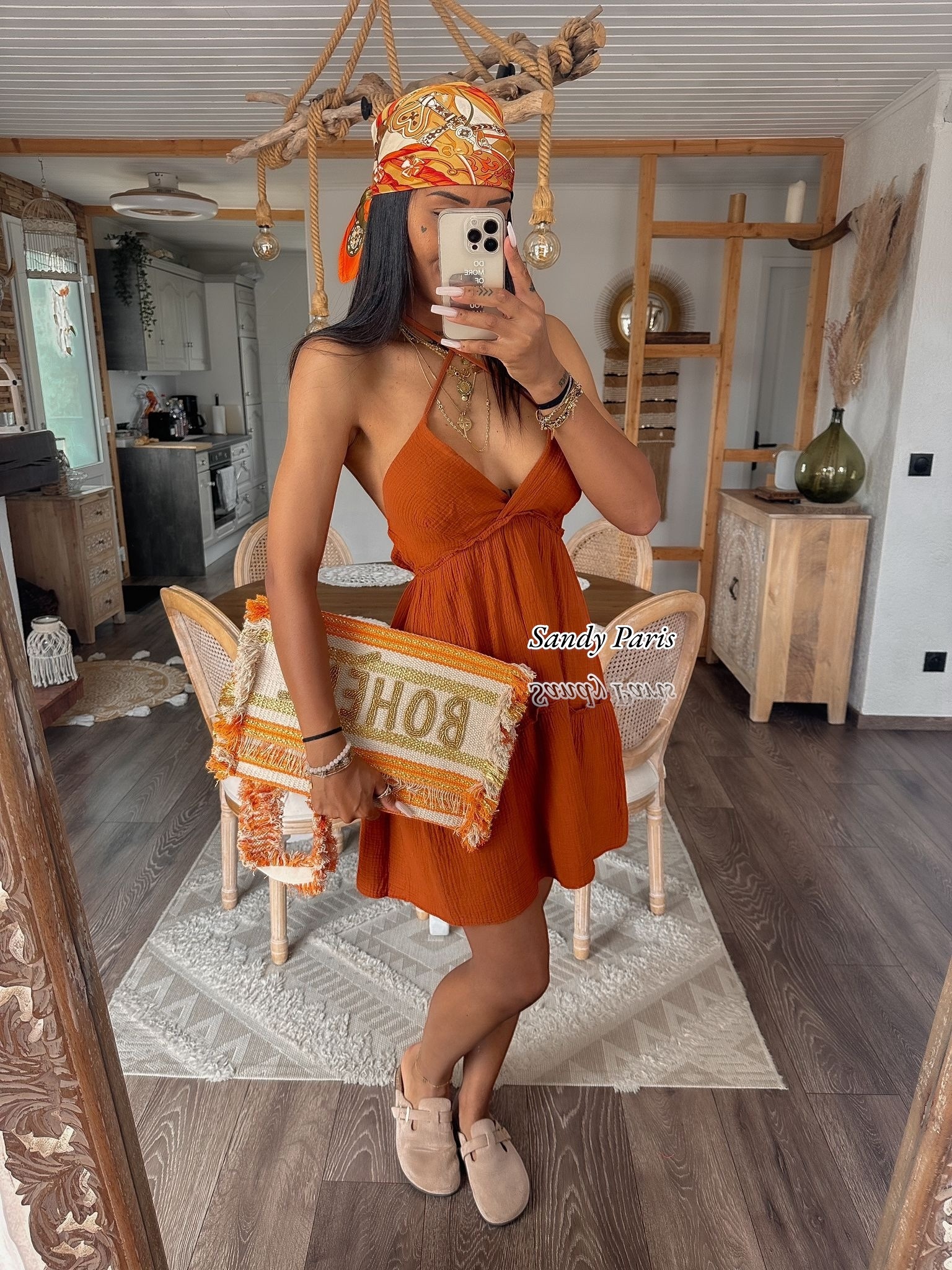 Mayorista Sandy Paris - Vestido Corto con Espalda Descubierta en Gasa de Algodón - Elegancia Casual