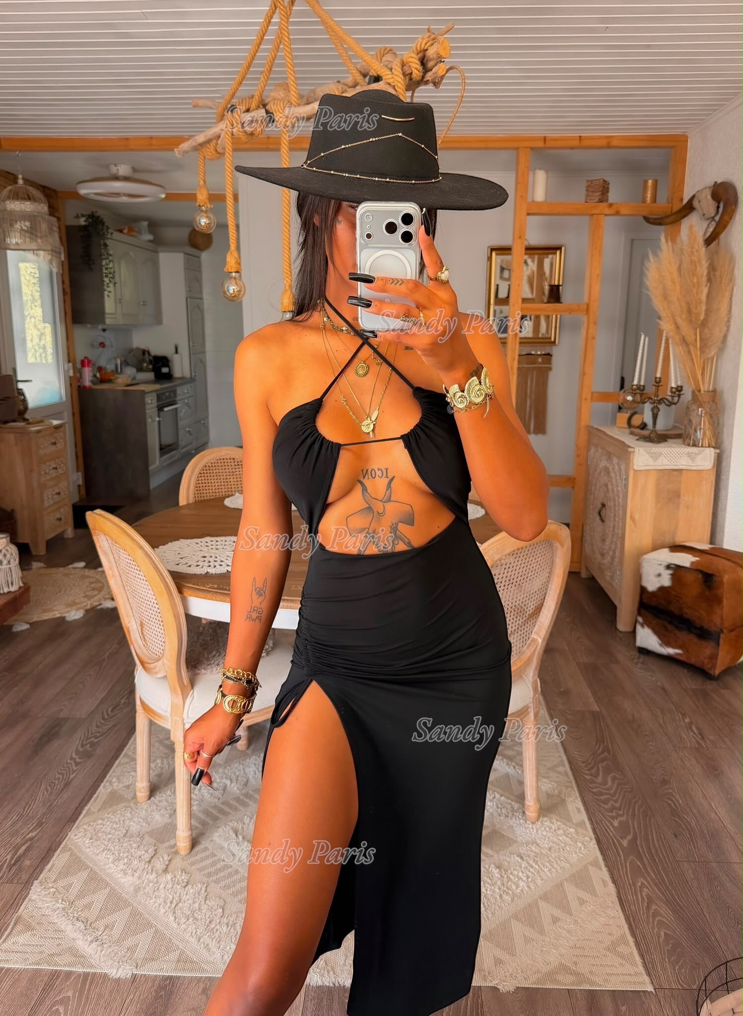 Großhändler Sandy Paris - Sexy Langkleid mit Ausschnitten und hohem Schlitz