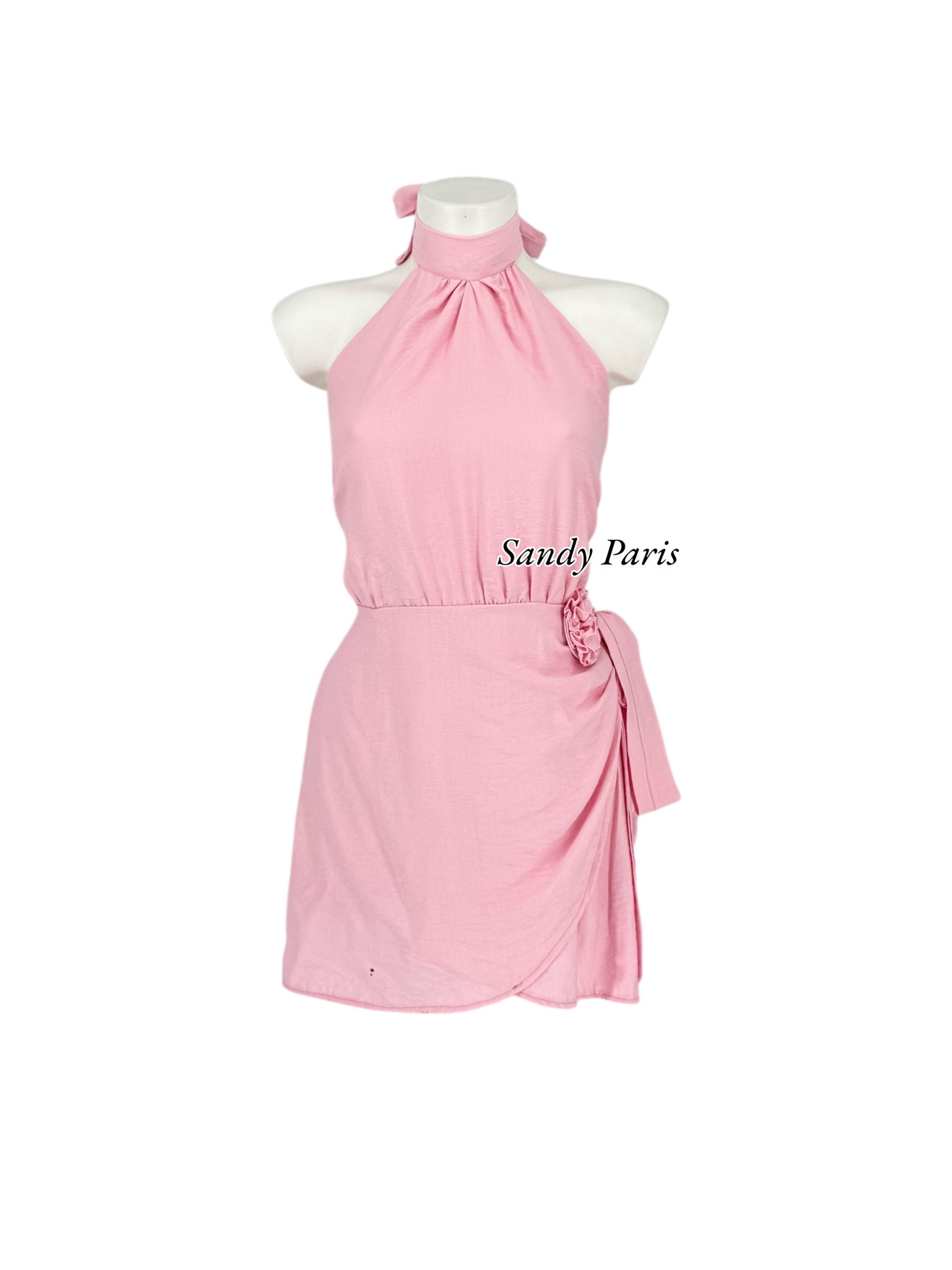 Großhändler Sandy Paris - Rückenfreies Kleid mit blumigen Details