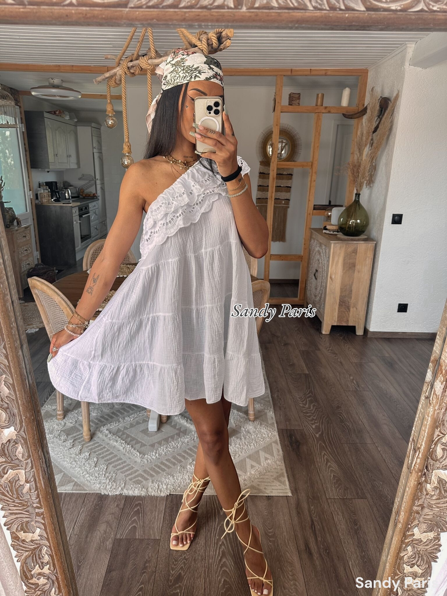 Grossiste Sandy Paris - Robe Courte Asymétrique en Coton Gaze - Style Bohème Élégant