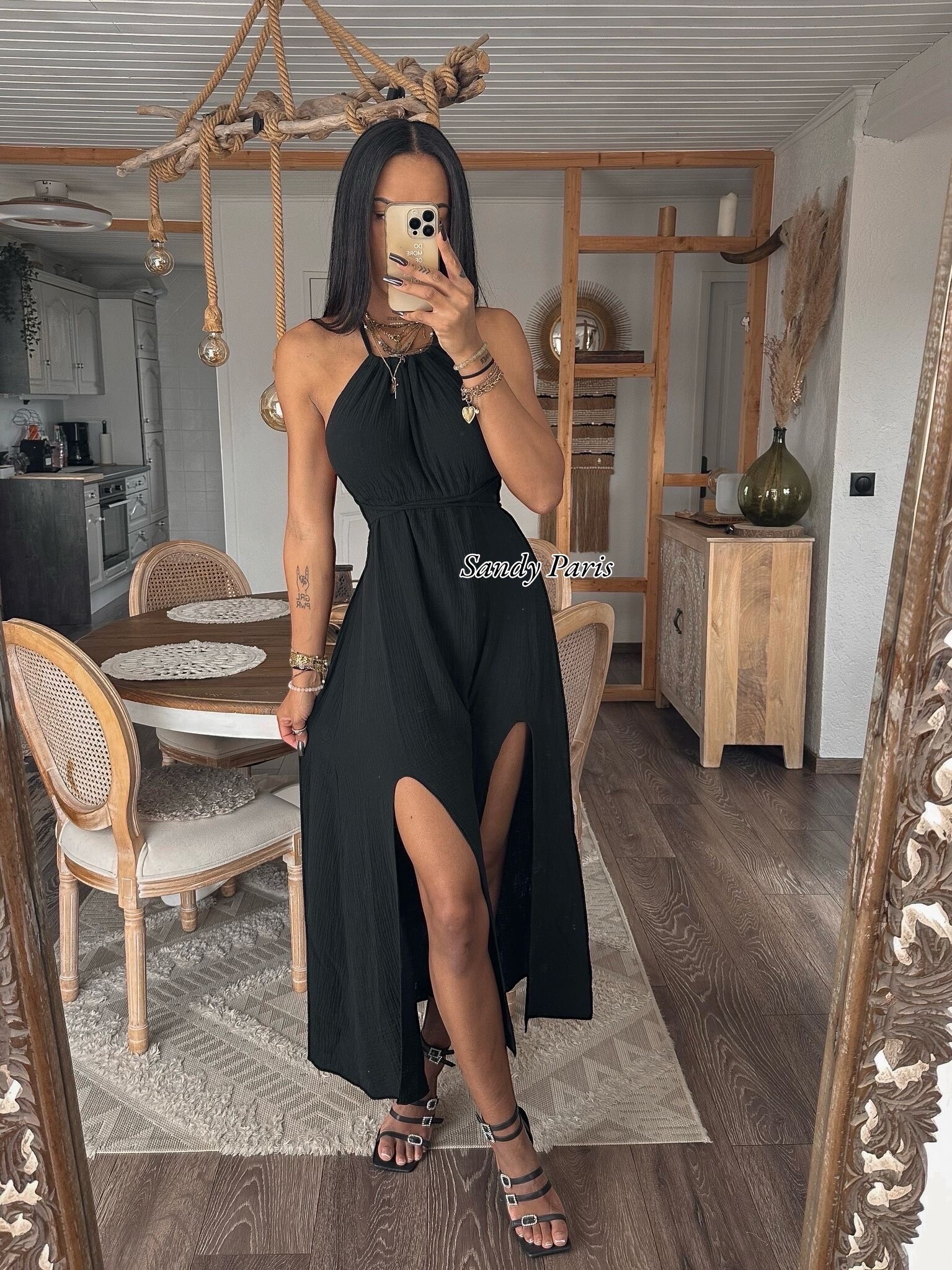 Großhändler Sandy Paris - Rückenfreies Maxikleid aus Baumwollgaze – Boho-Eleganz