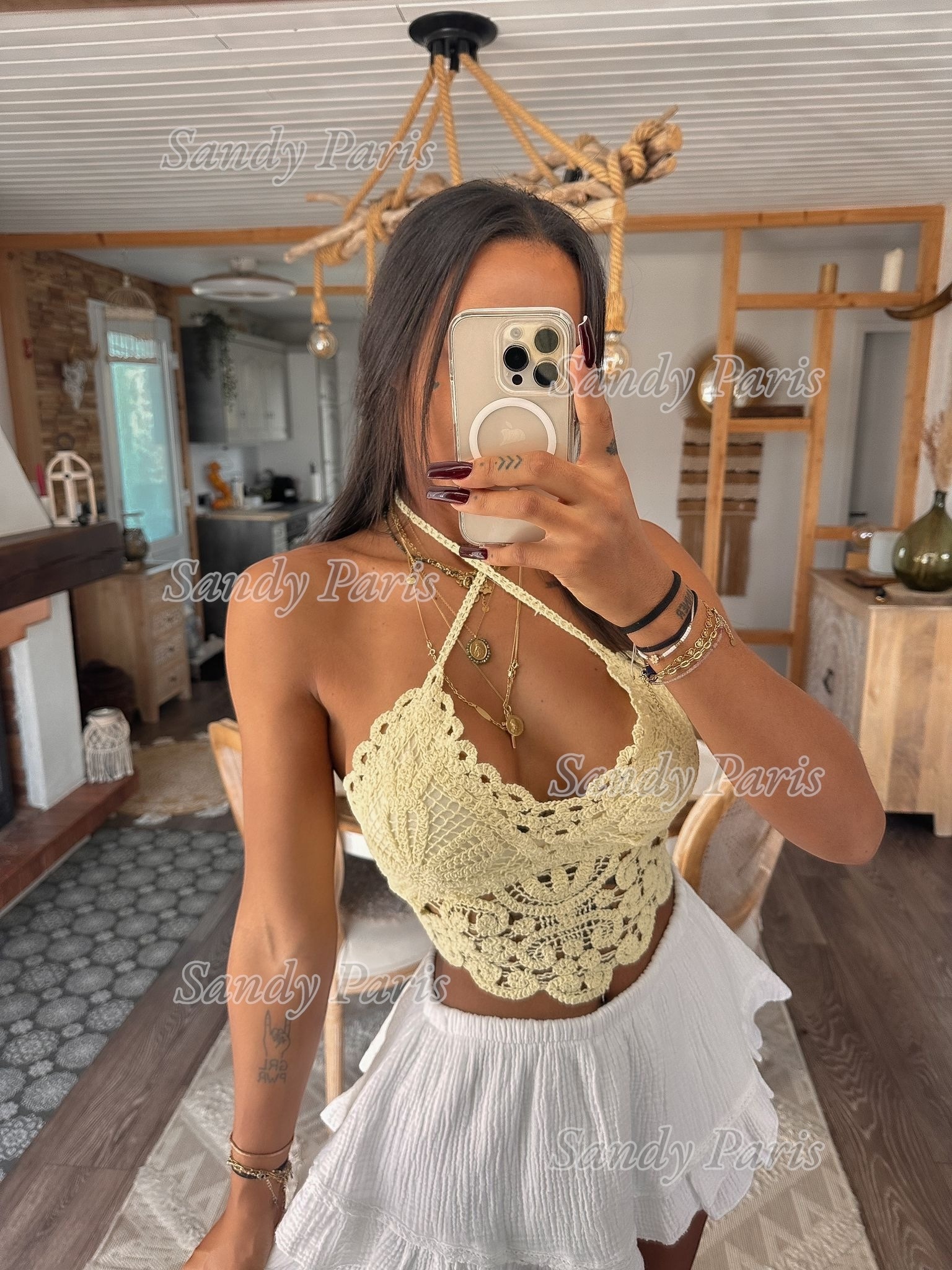 Großhändler Sandy Paris - Häkel-Top mit Neckholder – Boho-Chic-Stil