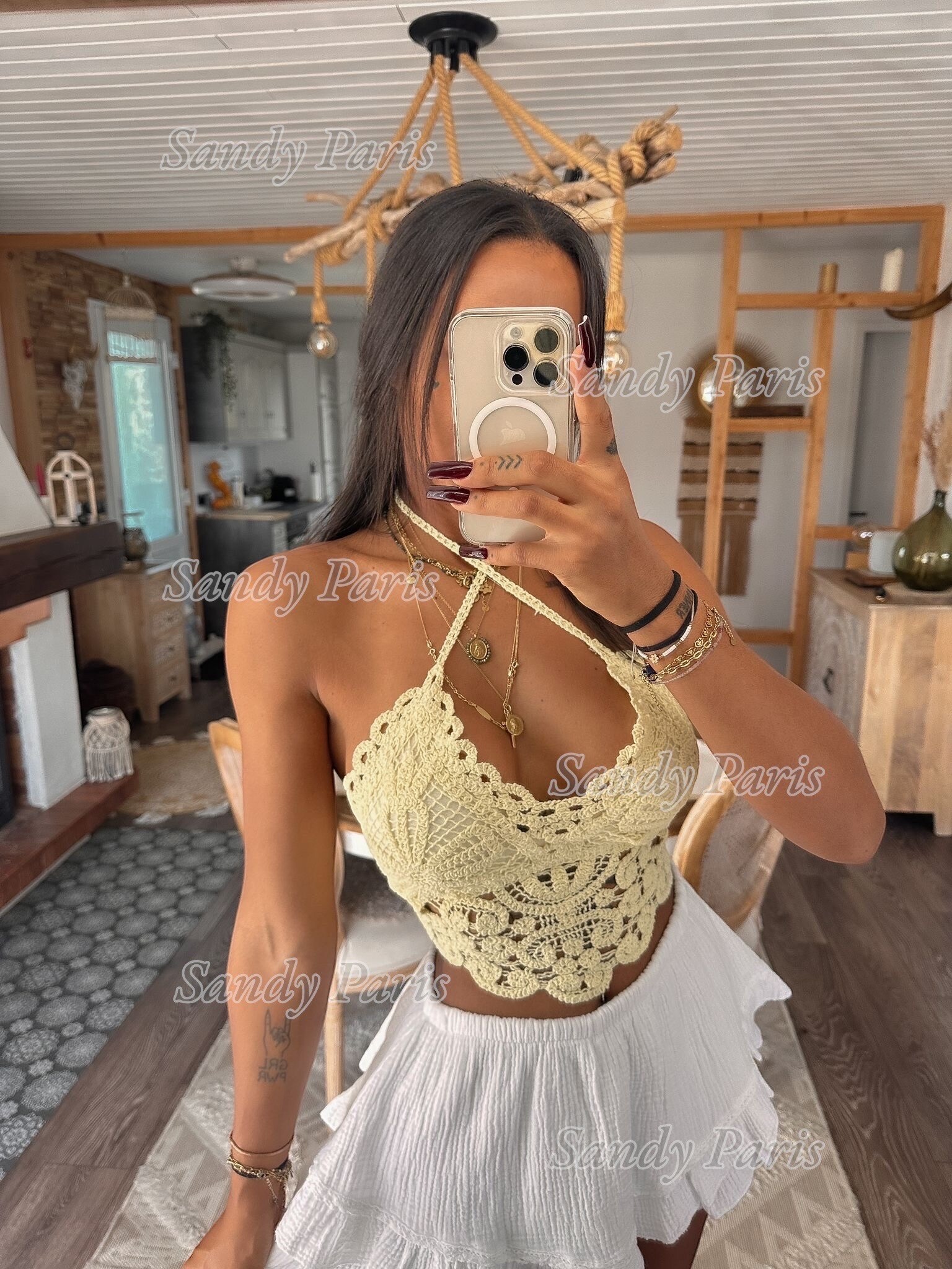 Großhändler Sandy Paris - Häkel-Top mit Neckholder – Boho-Chic-Stil