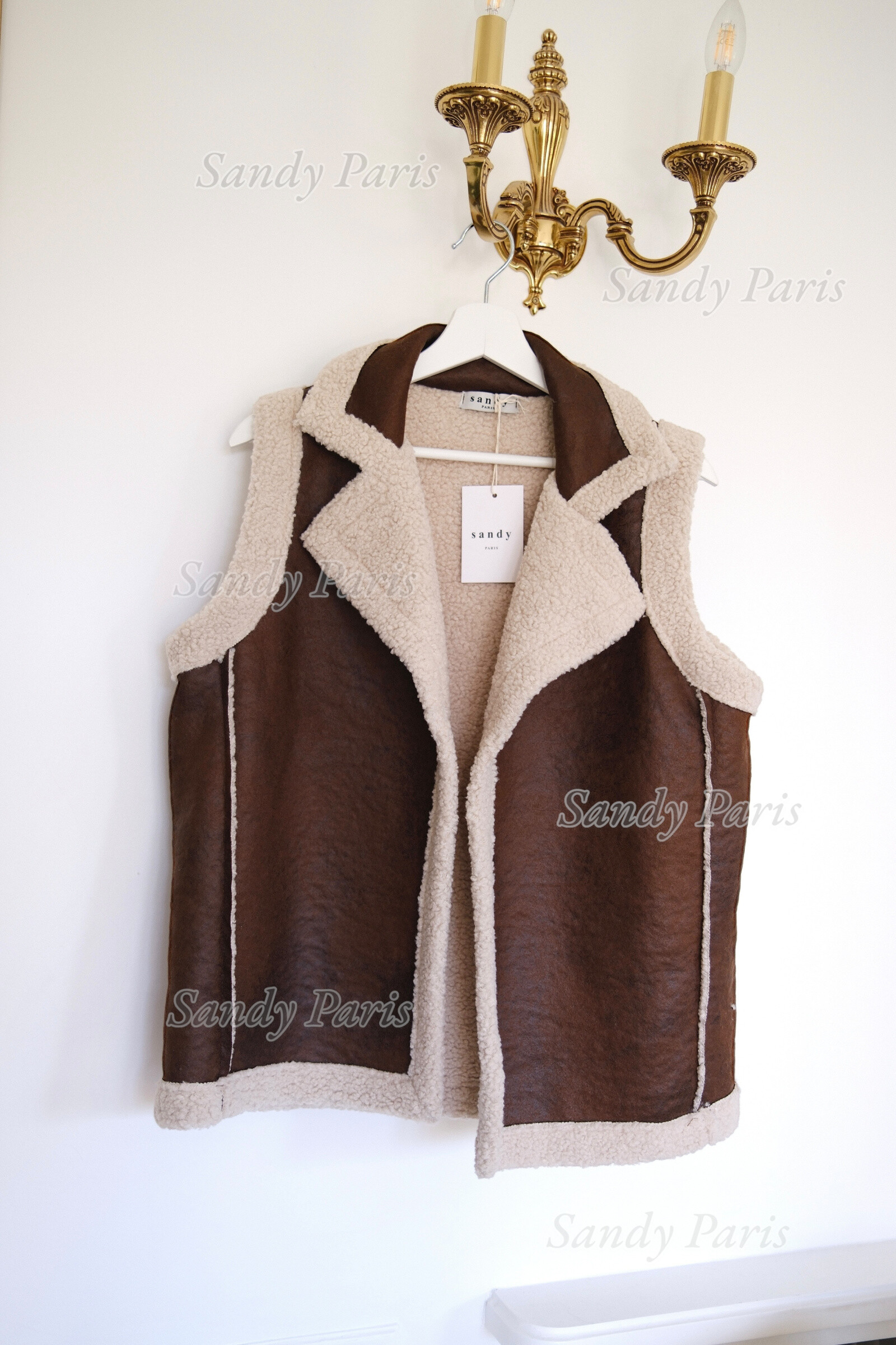 Grossista Sandy Paris - Gilet senza maniche stile montone - Sandy Paris