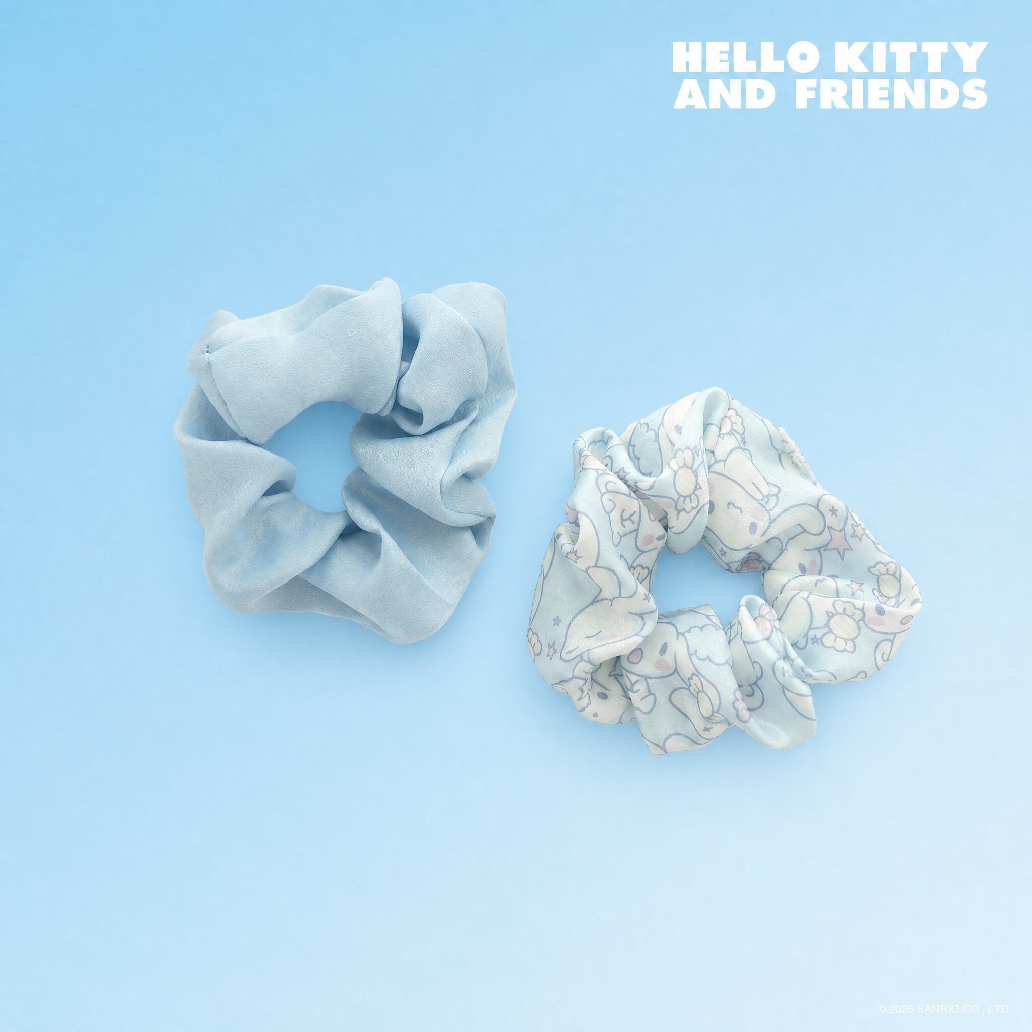 Großhändler Sanrio - Cinnamoroll Sanrio Haargummis – Set aus 2 Himmelblauem Satin + Bedruckten Elastiken