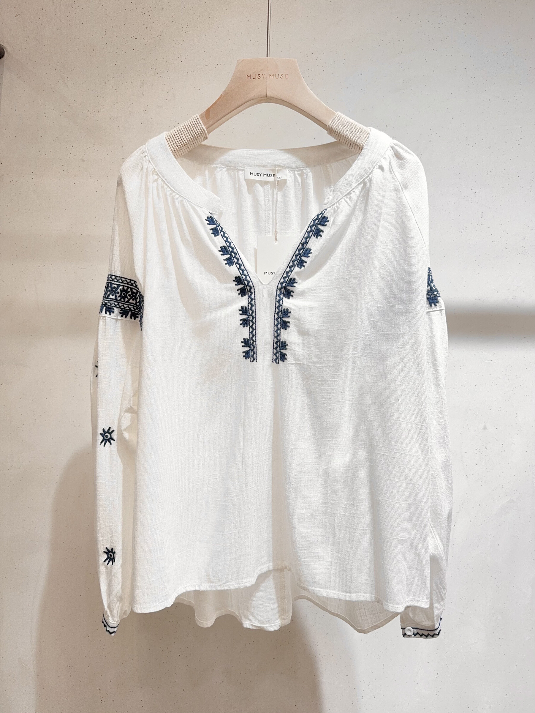 Mayorista SARAH JOHN - Blusa bordada