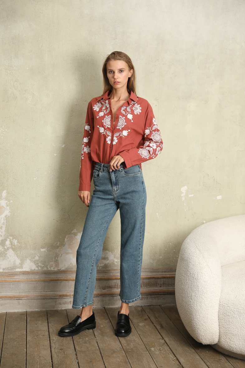 Mayorista SARAH JOHN - Camisa bordada