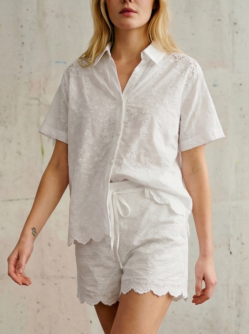 Grossiste Sarah John - Chemisier broderie anglaise
