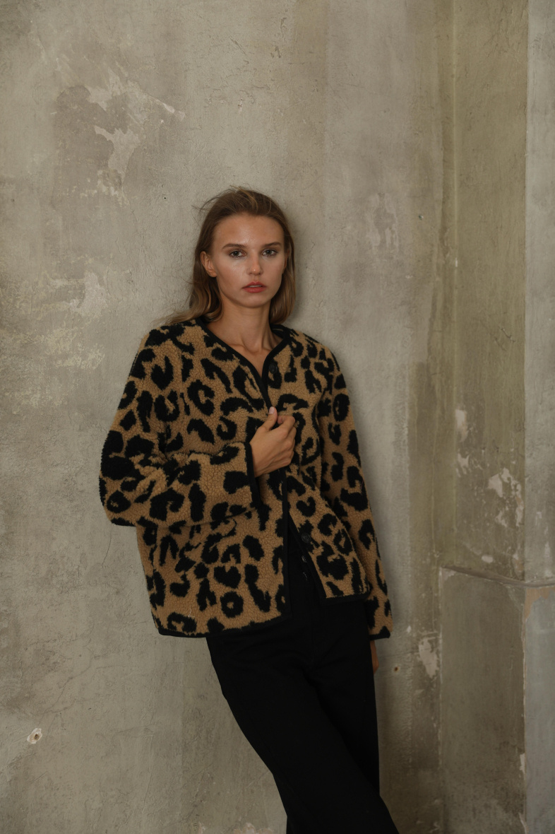 Grossiste SARAH JOHN - Veste moumoute leopard