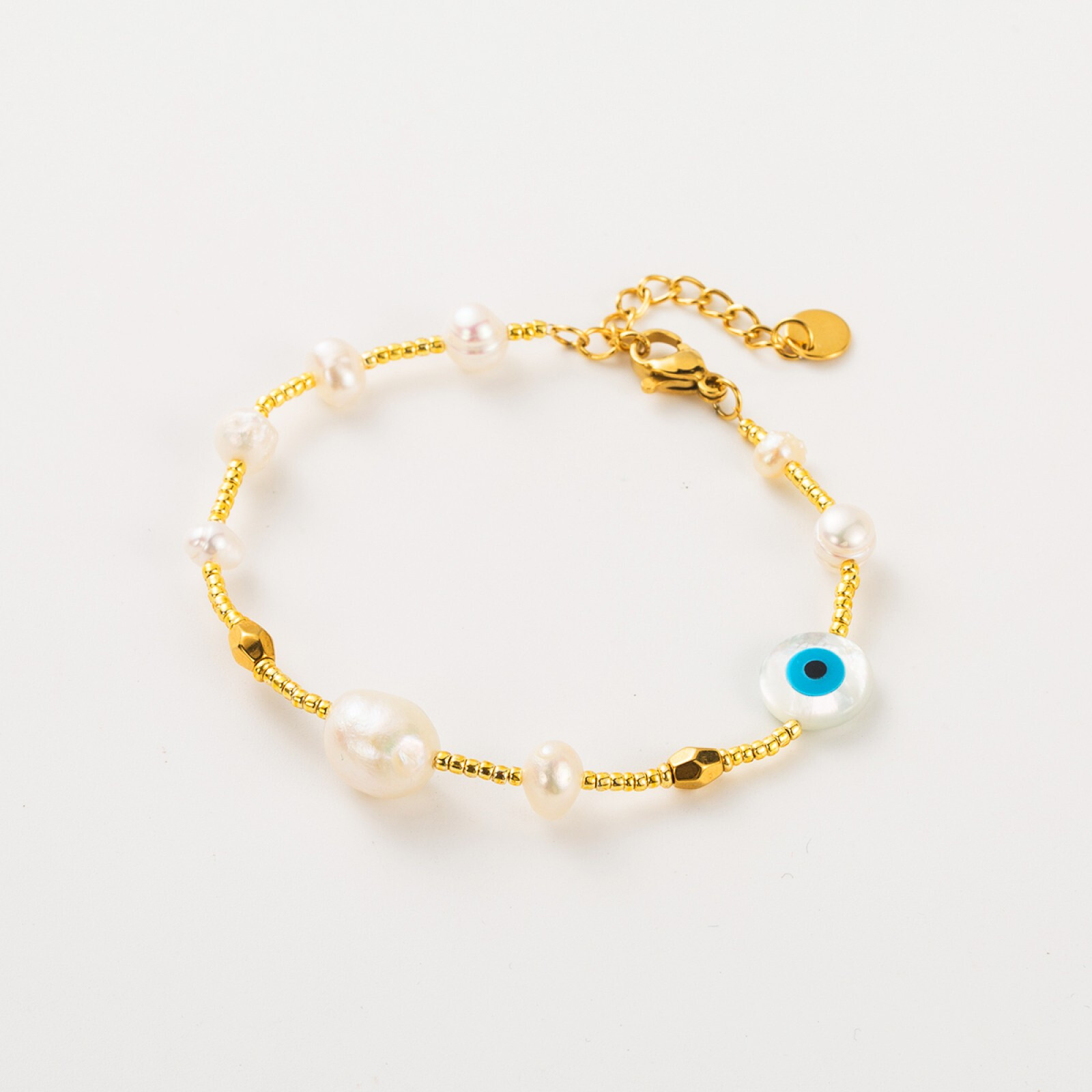 Wholesaler Satine - Eye and cylindrical stone pearl chain bracelet