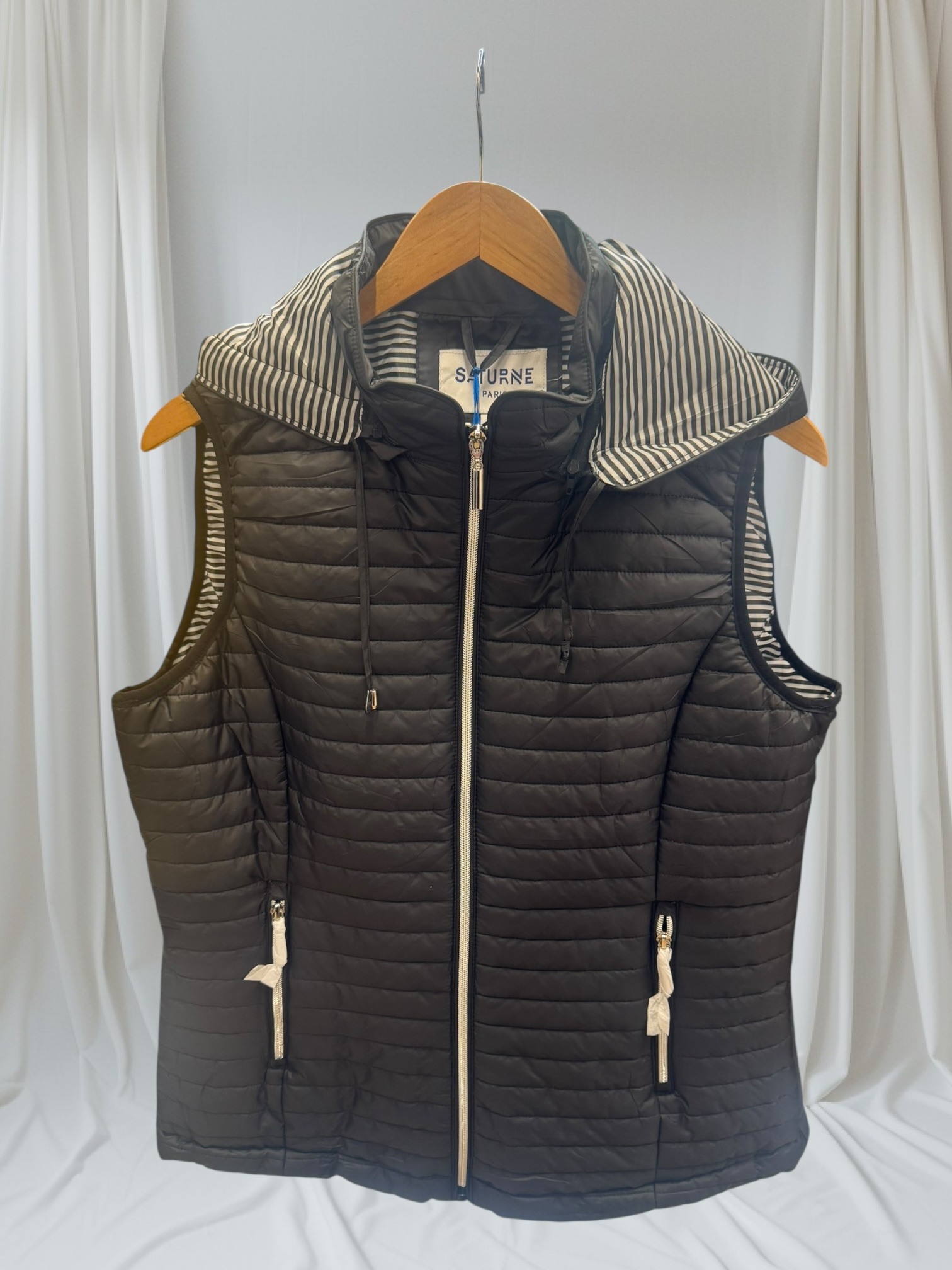 LH056 Striped Vest