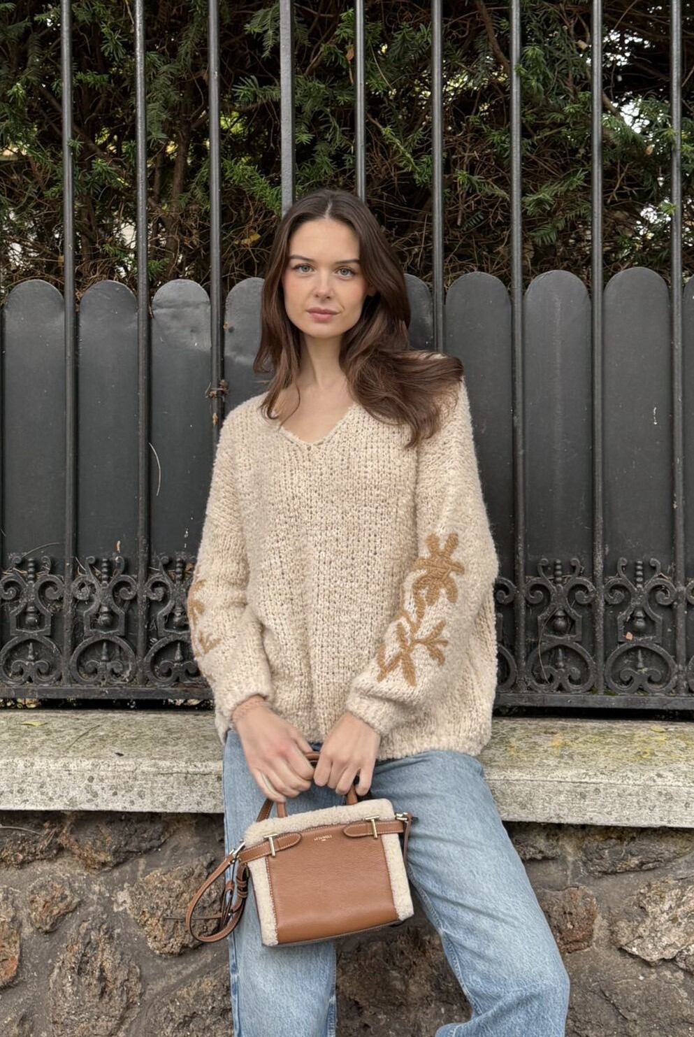 Wholesaler SAVANA - Embroidered alpaca terry sweater