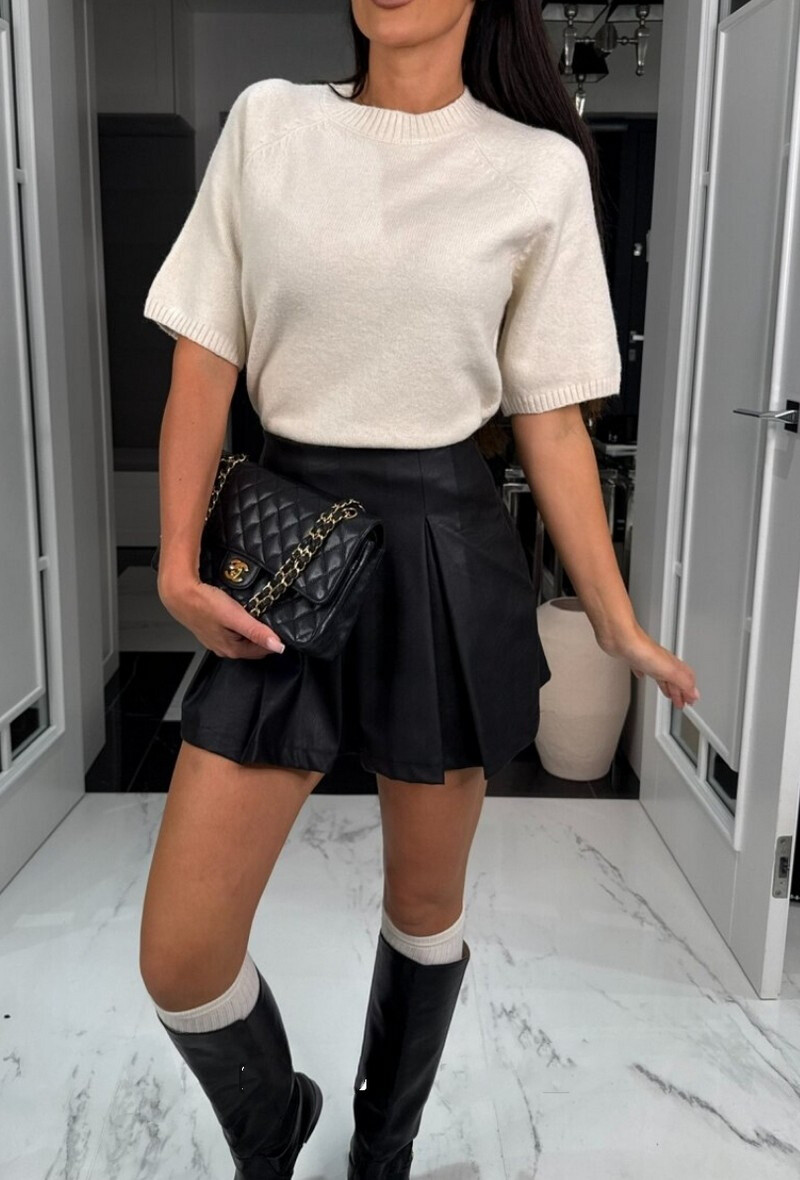 Grossista Schilo-Jolie - MAGLIONE MORBIDO A MAGLIA SOTTILE