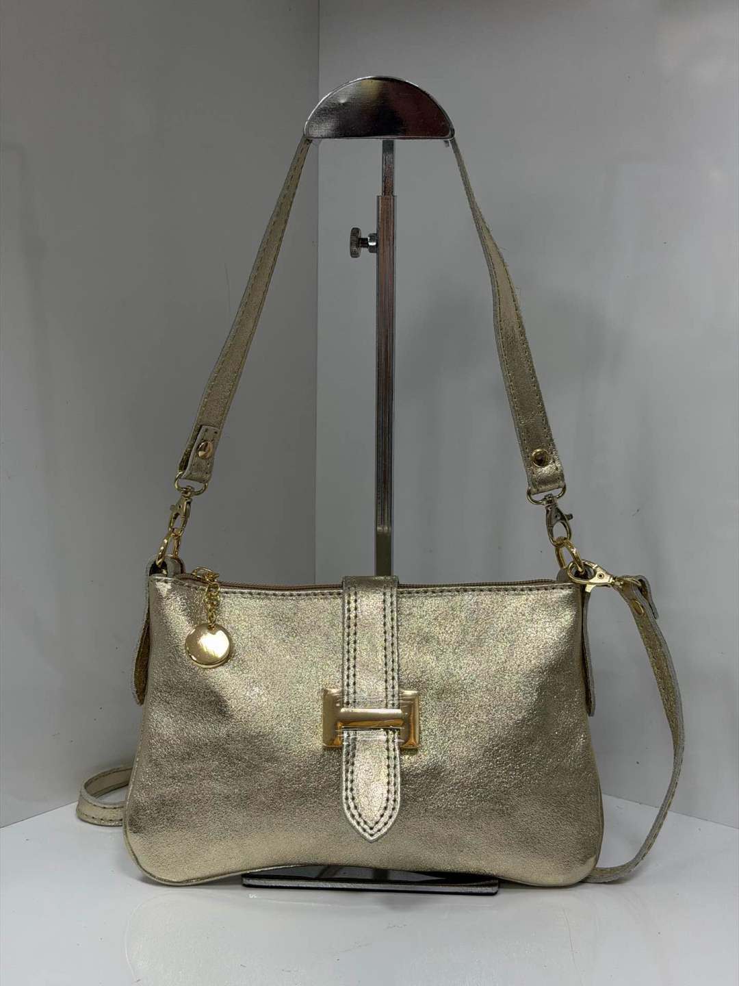 Wholesaler SELINA & CO - GENUINE LEATHER BAG MADE IN ITALY