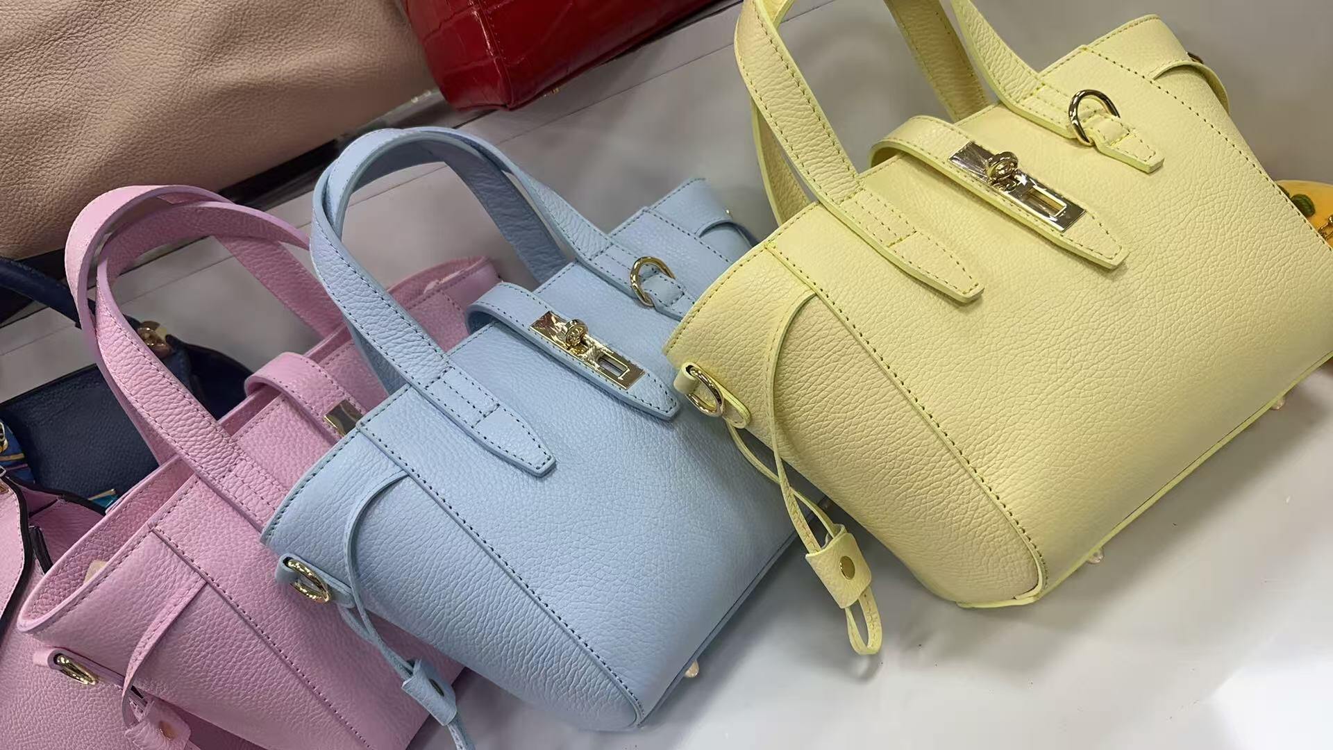 Grossiste SELINA & CO - Sac en cuir véritable