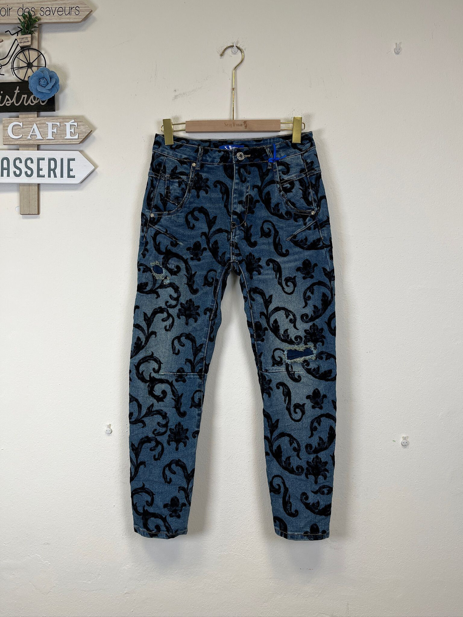Wholesaler Sexy Woman - New winter style, boyfriend style, long jeans with three-dimensional suede print