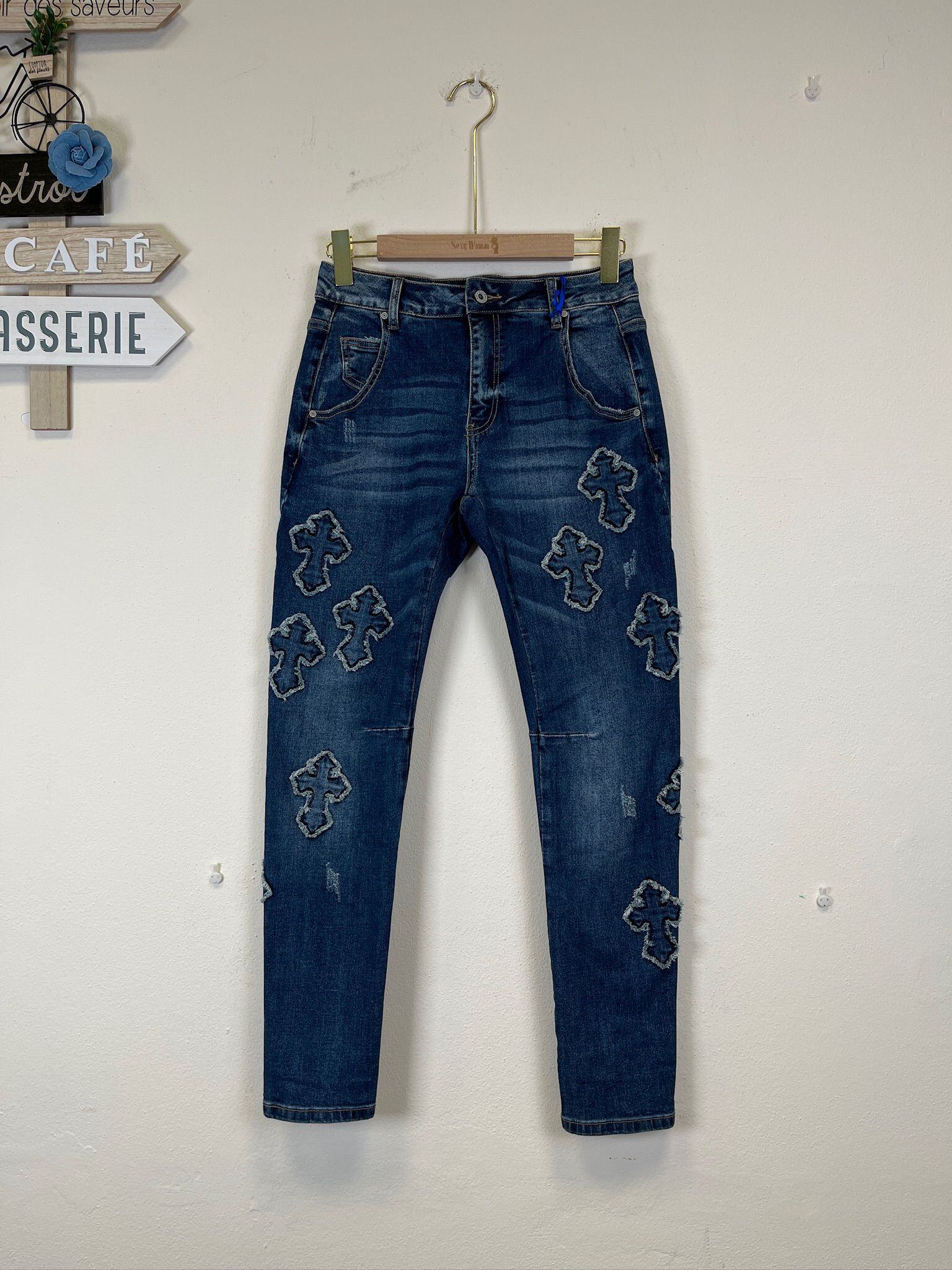 Grossiste Sexy Woman - Nouveau style hivernal, bleu, couleur délavée, jeans longs, coupe slim, élastiques, confortables à porter. À la mode et polyvalents.