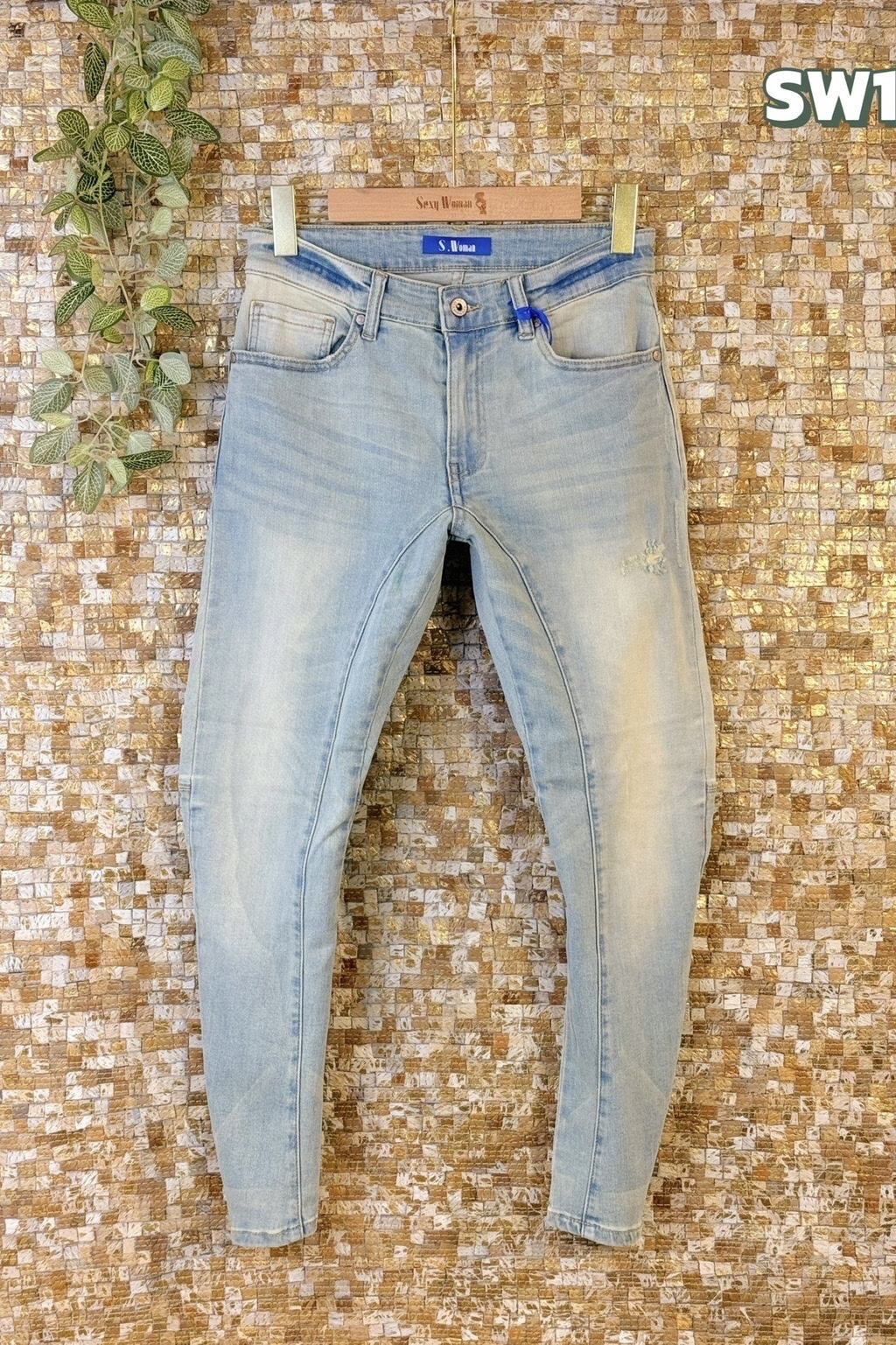 Wholesaler Sexy Woman - Jeans Boyfriend Fit Blue, Original Design, Soft Denim, Streetwear Style