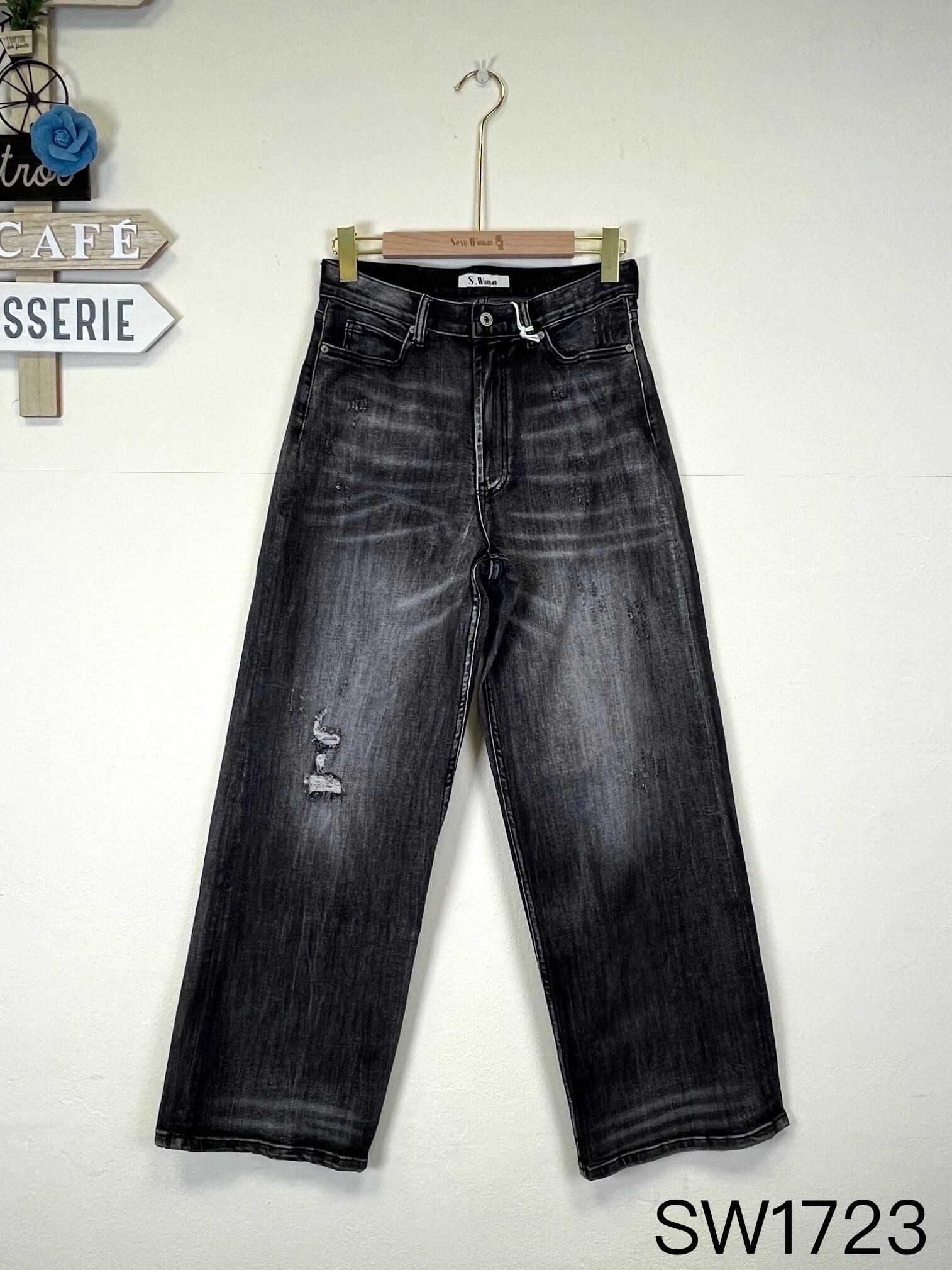 Wholesaler Sexy Woman - New winter style, versatile wide-leg pants in soft fabric.