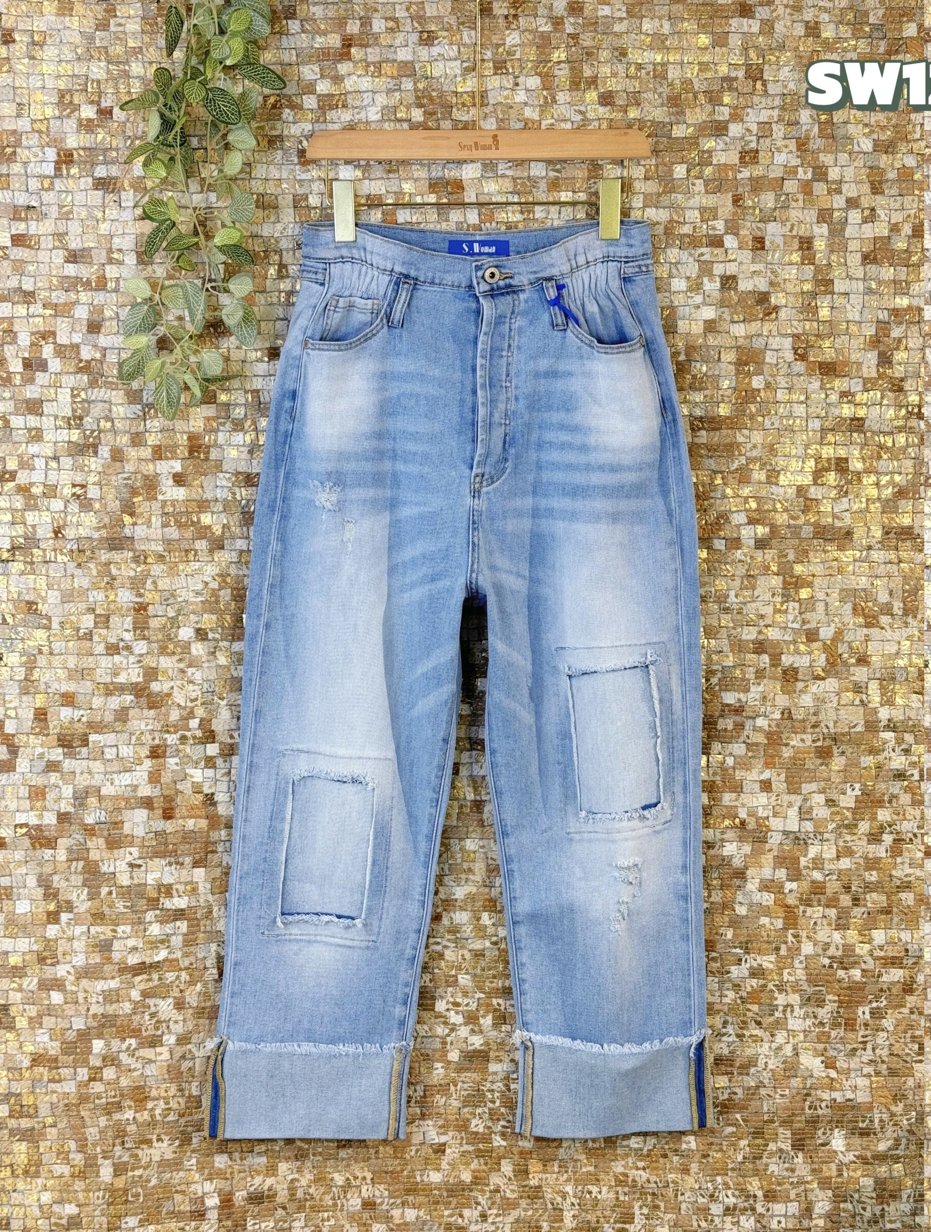 Wholesaler Sexy Woman - Bluefriend Fit Jeans Blue, Original Design, Soft denim, Streetwear style