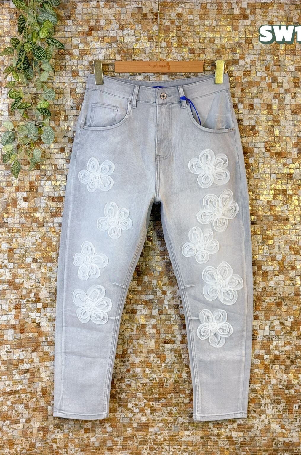 Wholesaler Sexy Woman - Jeans Boyfriend Fit Blue, Original Design, Soft Denim, Streetwear Style