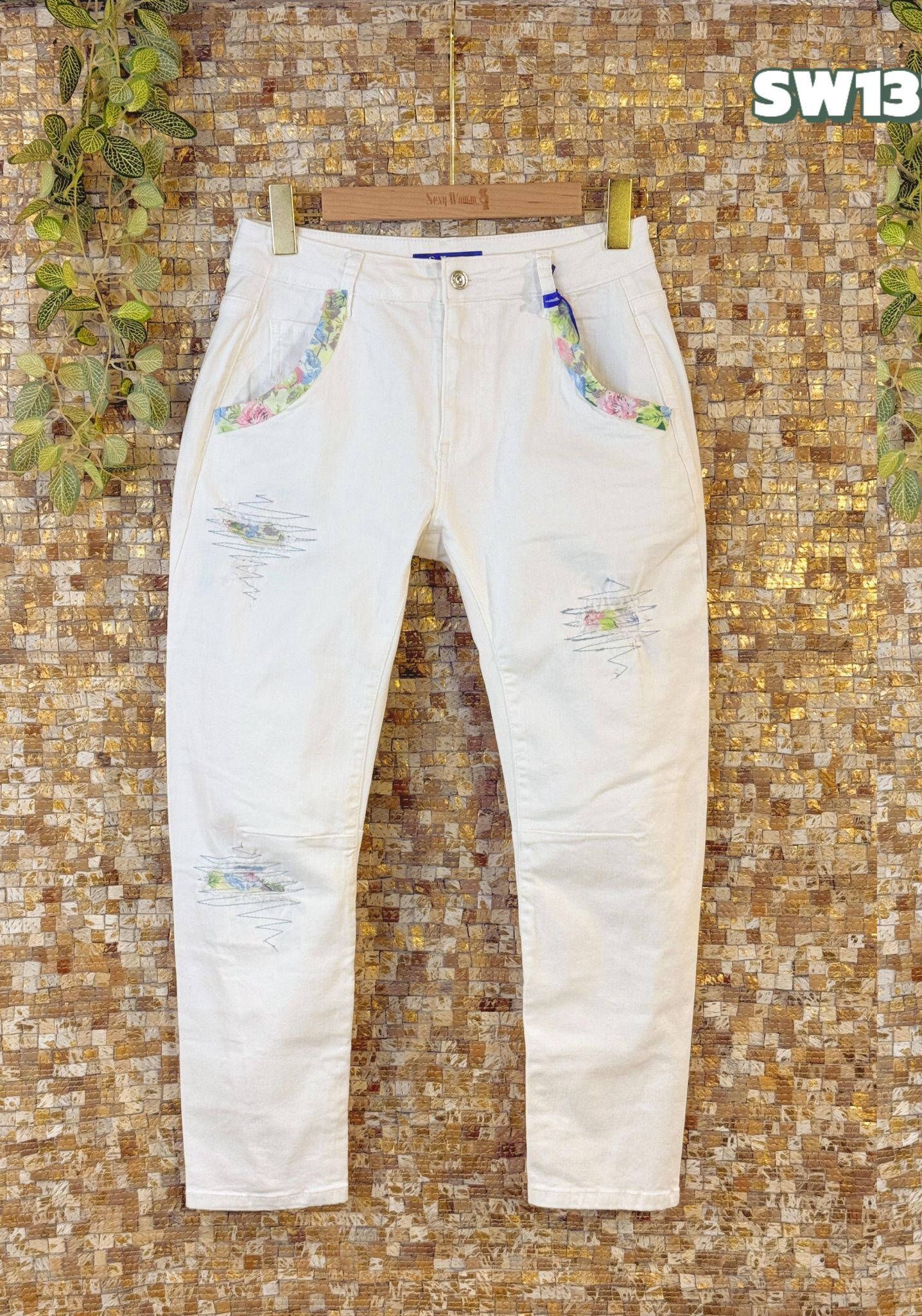 Wholesaler Sexy Woman - Jeans Boyfriend Fit Blue, Original Design, Soft Denim, Streetwear Style