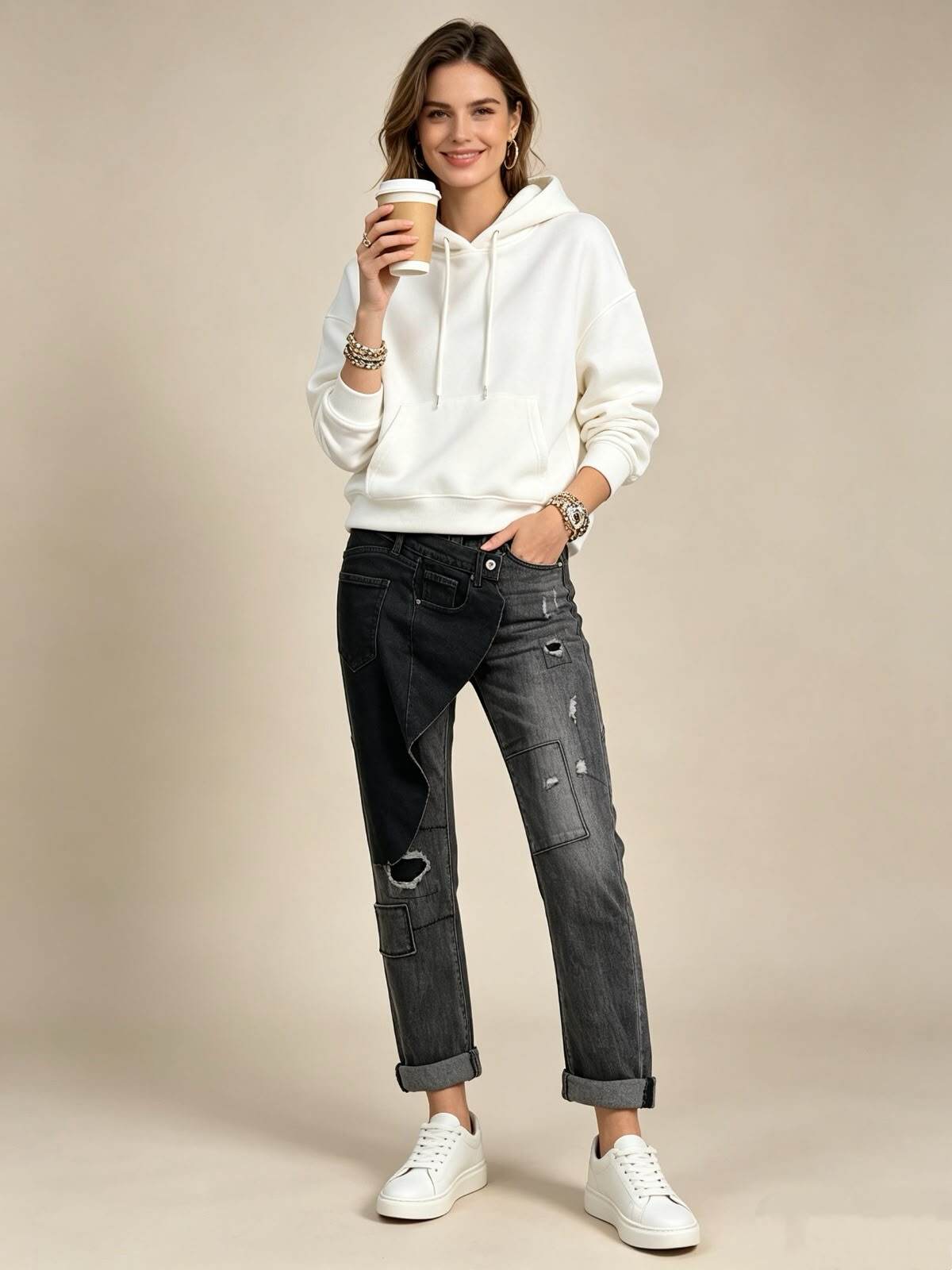 Wholesaler Sexy Woman - Grey and black patchwork jeans with a worn effect, wide-leg pants in streetwear style