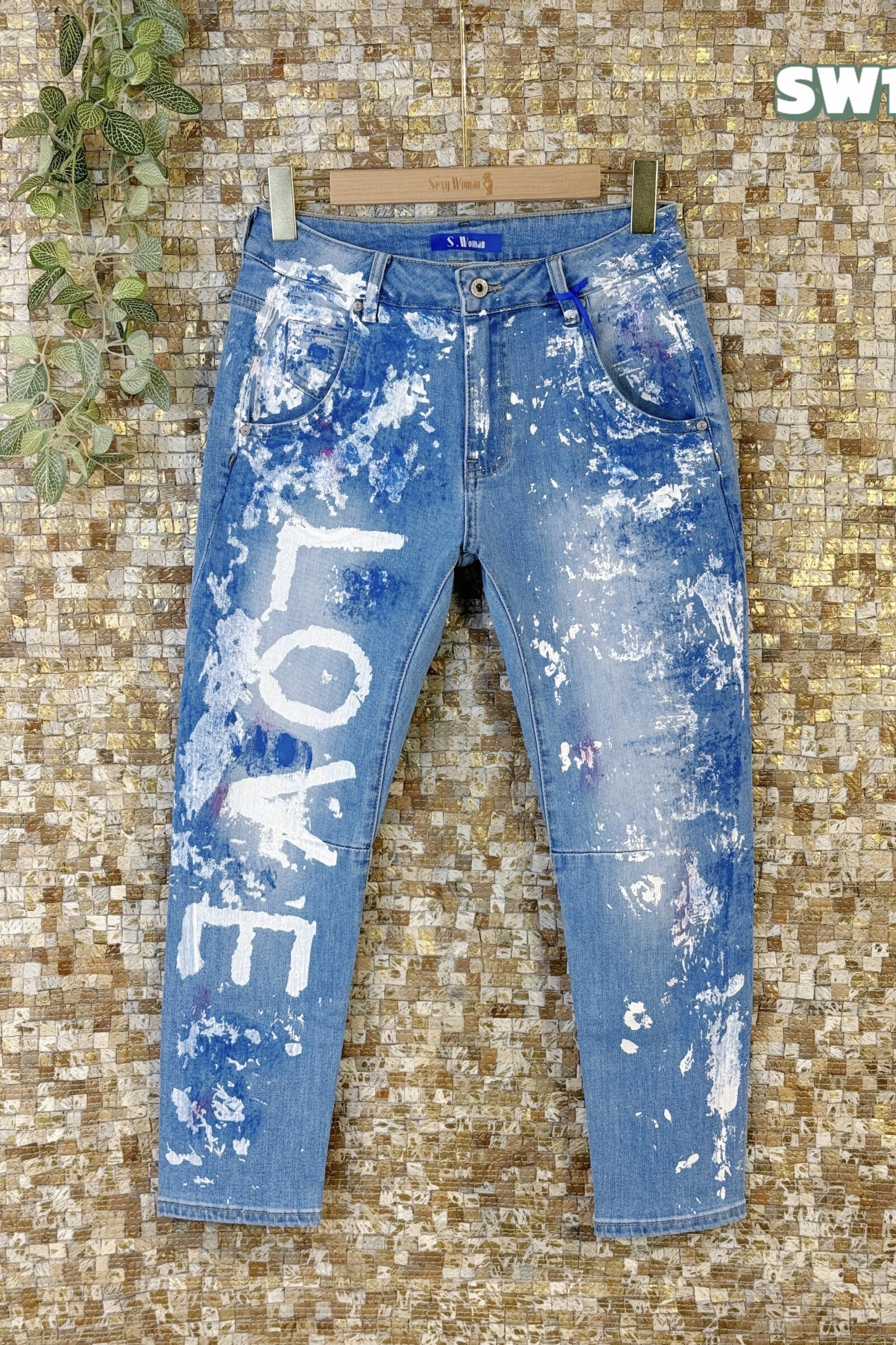 Grossiste Sexy Woman - Bluefriend Fit Jeans Blue, patchwork, broderie et conception originale en denim doux