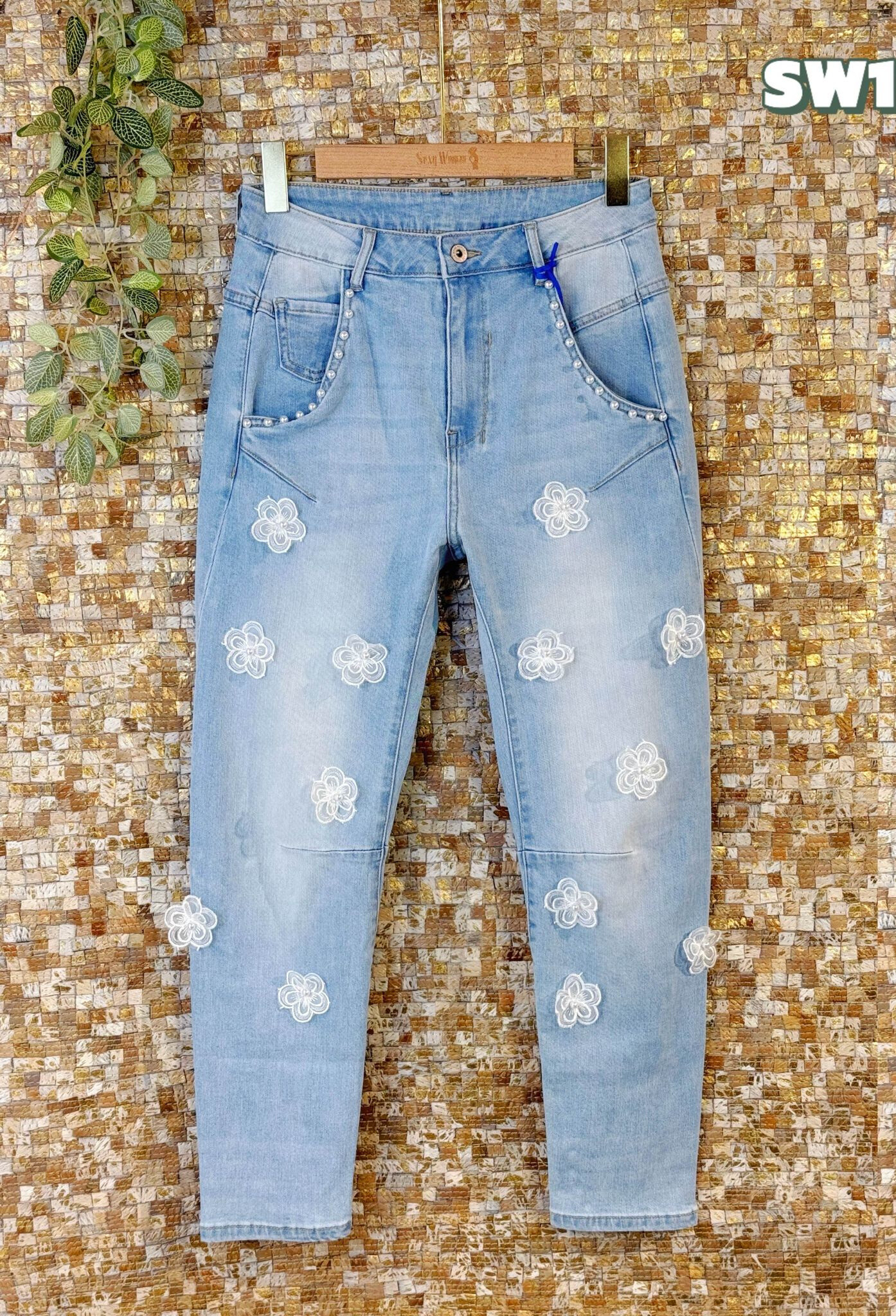 Wholesaler Sexy Woman - Jeans Boyfriend Fit Blue, Original Design, Soft Denim, Streetwear Style