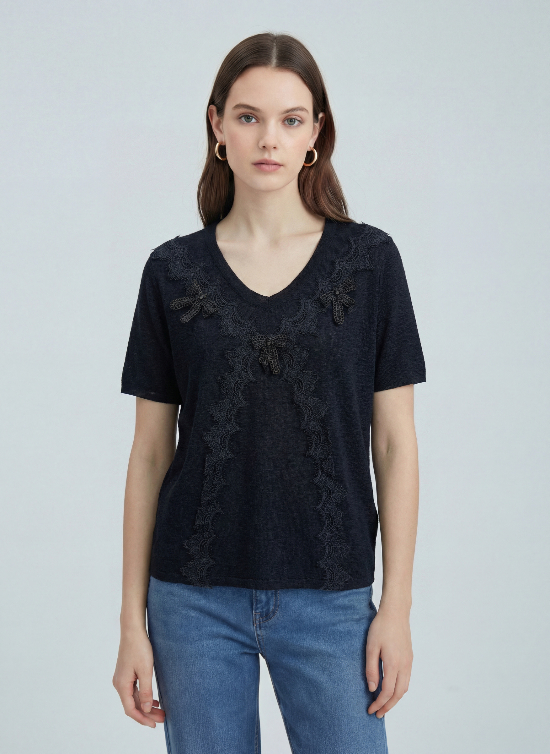 Wholesaler SHEYA FASHION - Elegant Lace Bow Crew Neck Short Sleeve Knit Top
