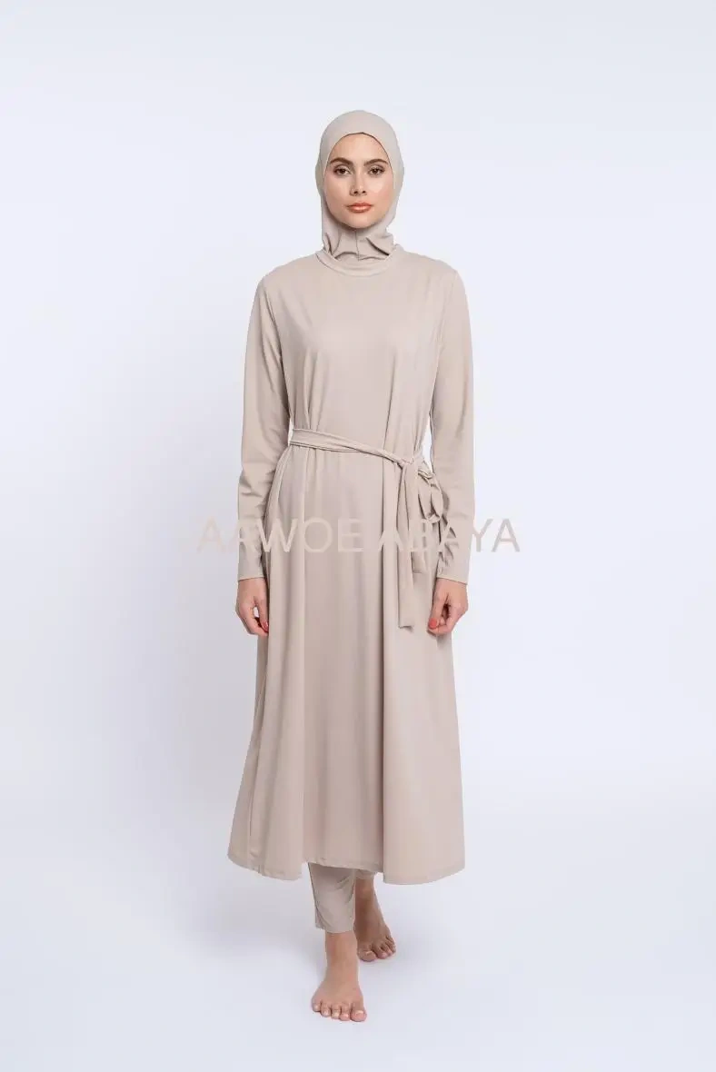 Grossiste SILVER FASHION - Burkini 4 pièces avec tunique longue, legging, brassière et bonnet
