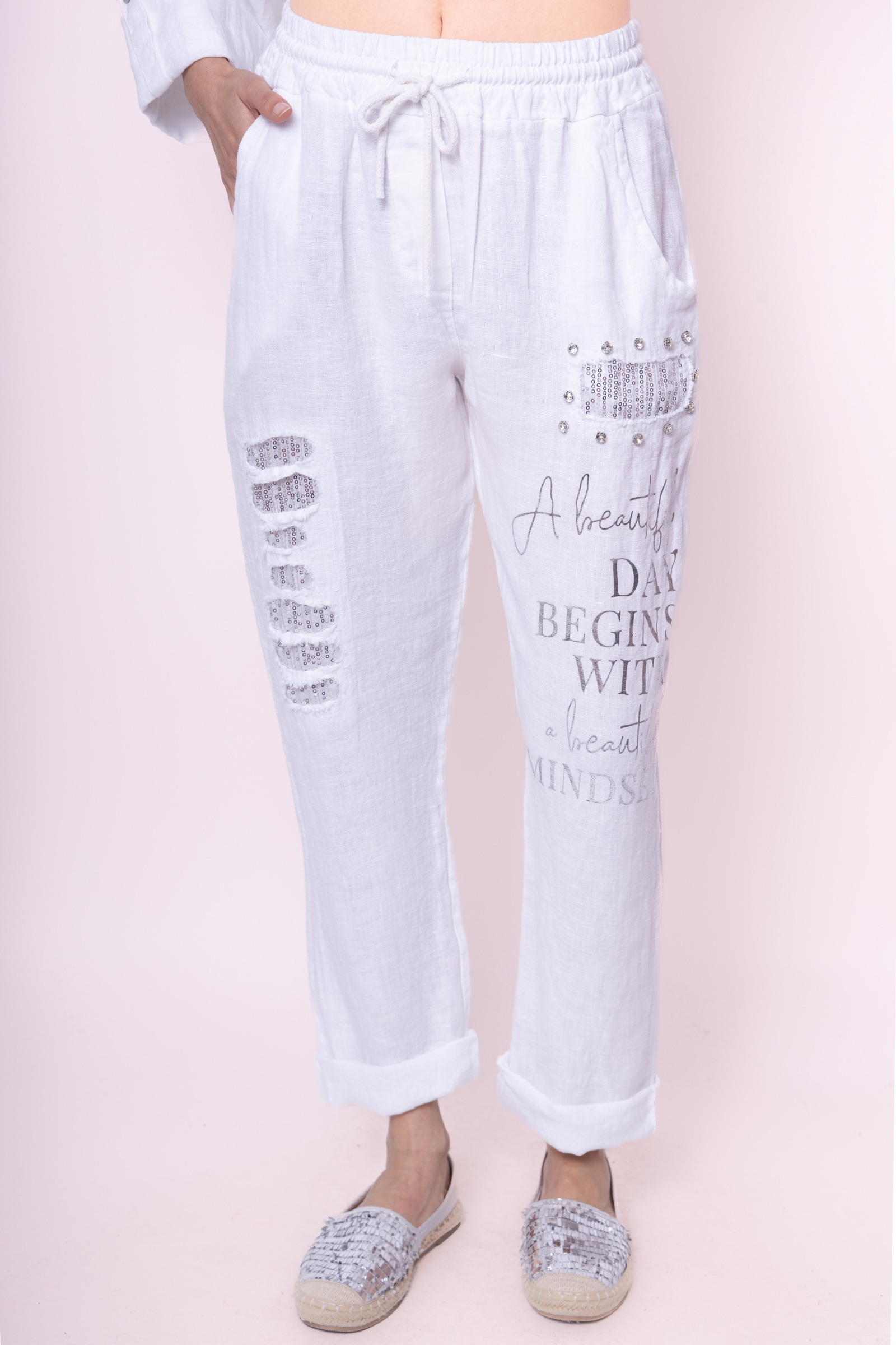 Wholesaler SILVIA - Slim-leg trousers with print and sequins
