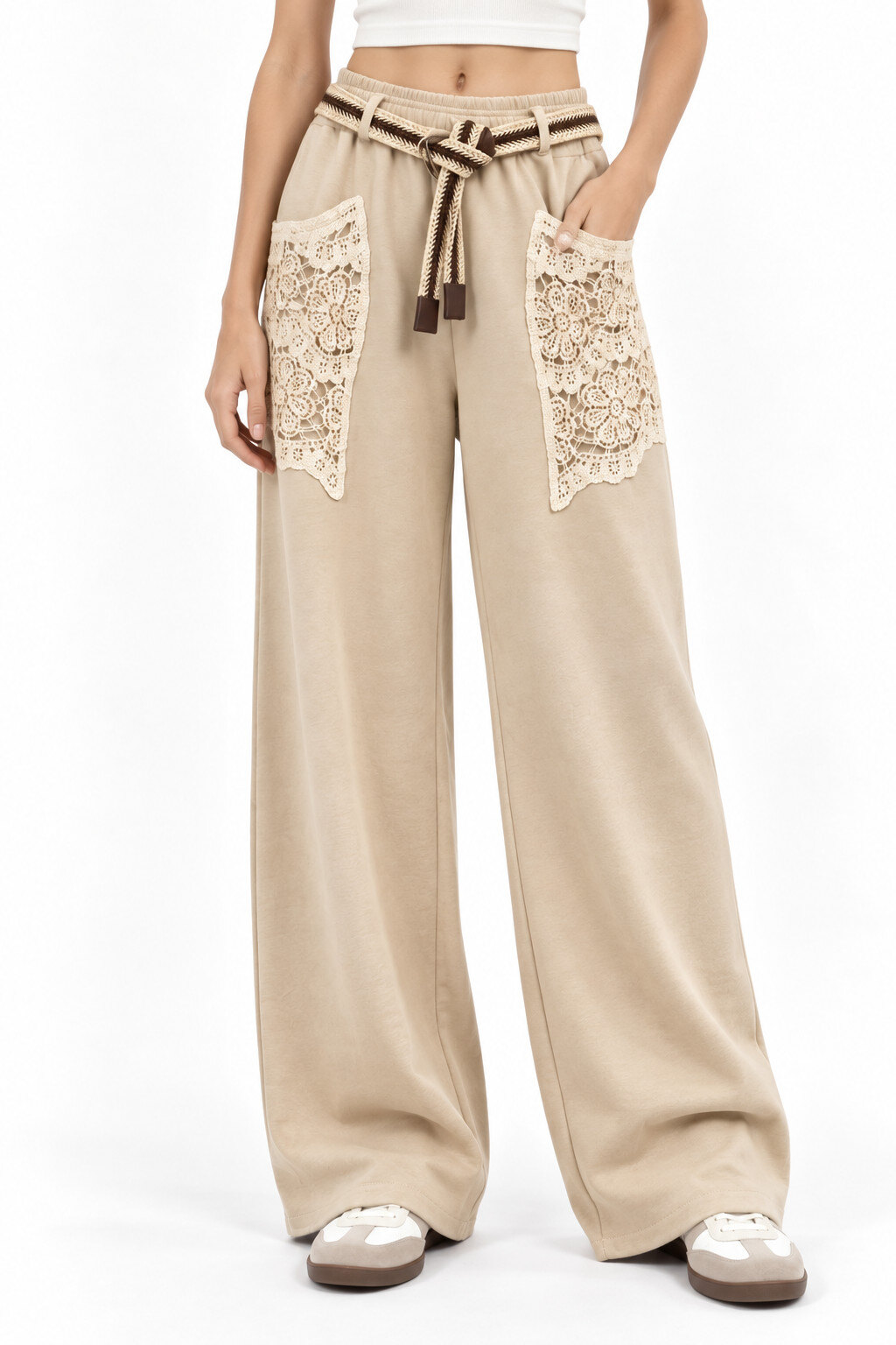 Wholesaler SILVIA - Lace palazzo pants with sequins