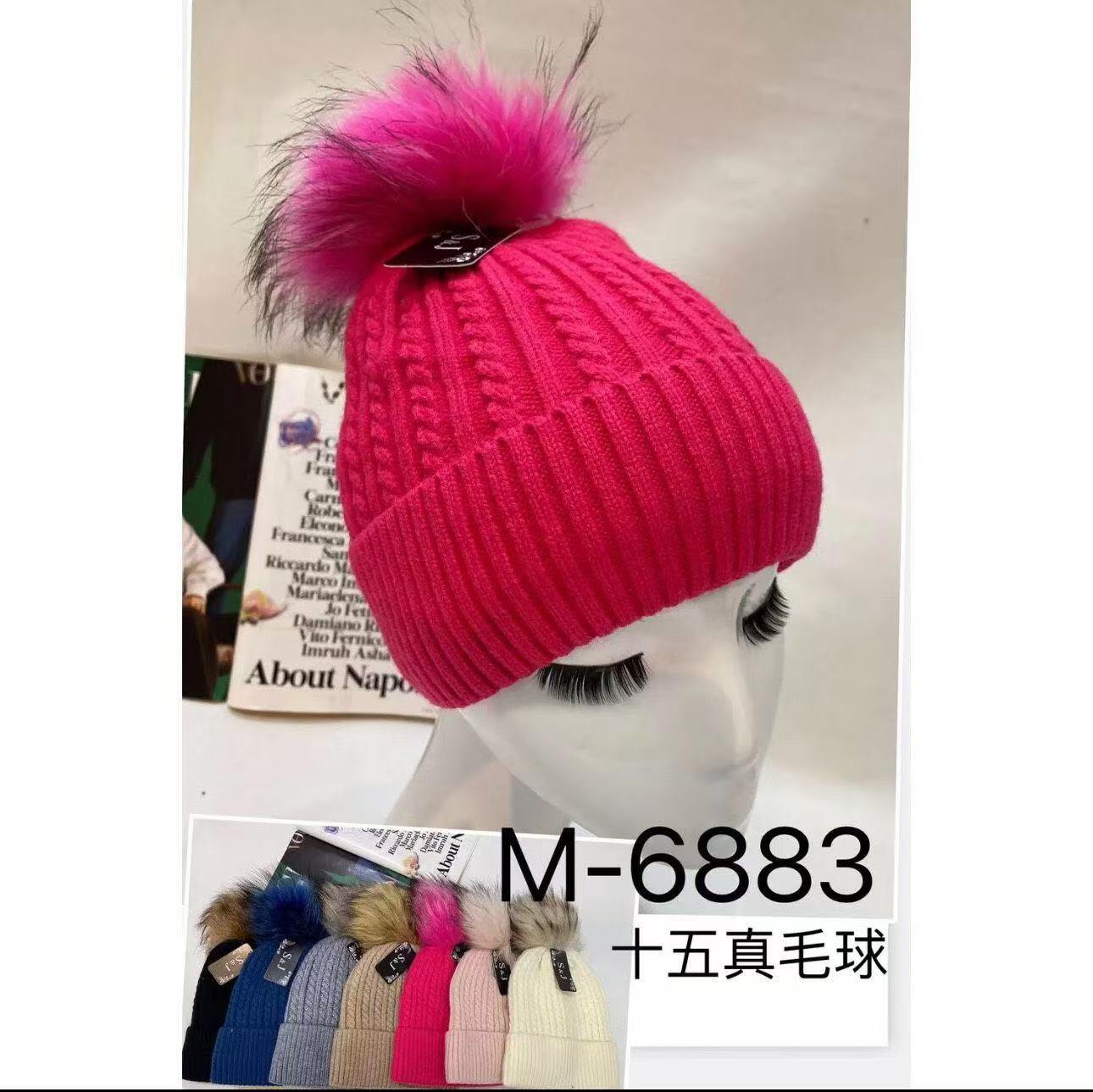 Wholesaler Sissi Accessori - POM-POM HATS FOR WINTER,