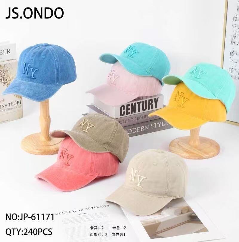 Wholesaler Sissi Accessori - HATS