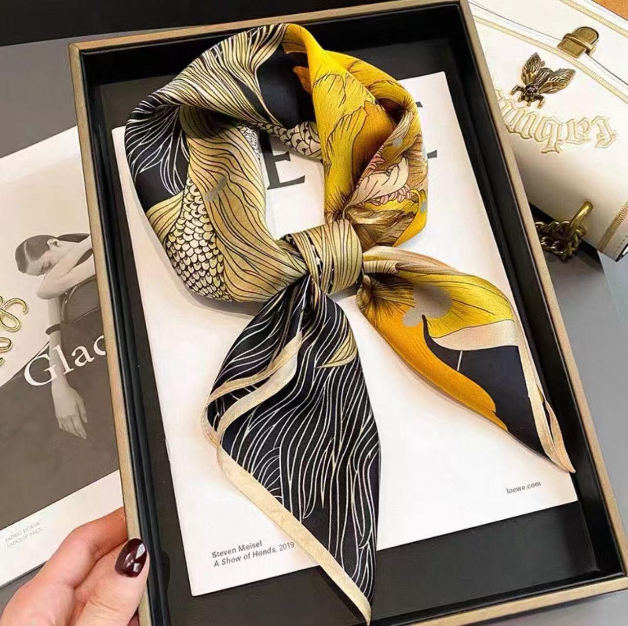 Wholesaler Sissi Accessori - SQUARE SCARF