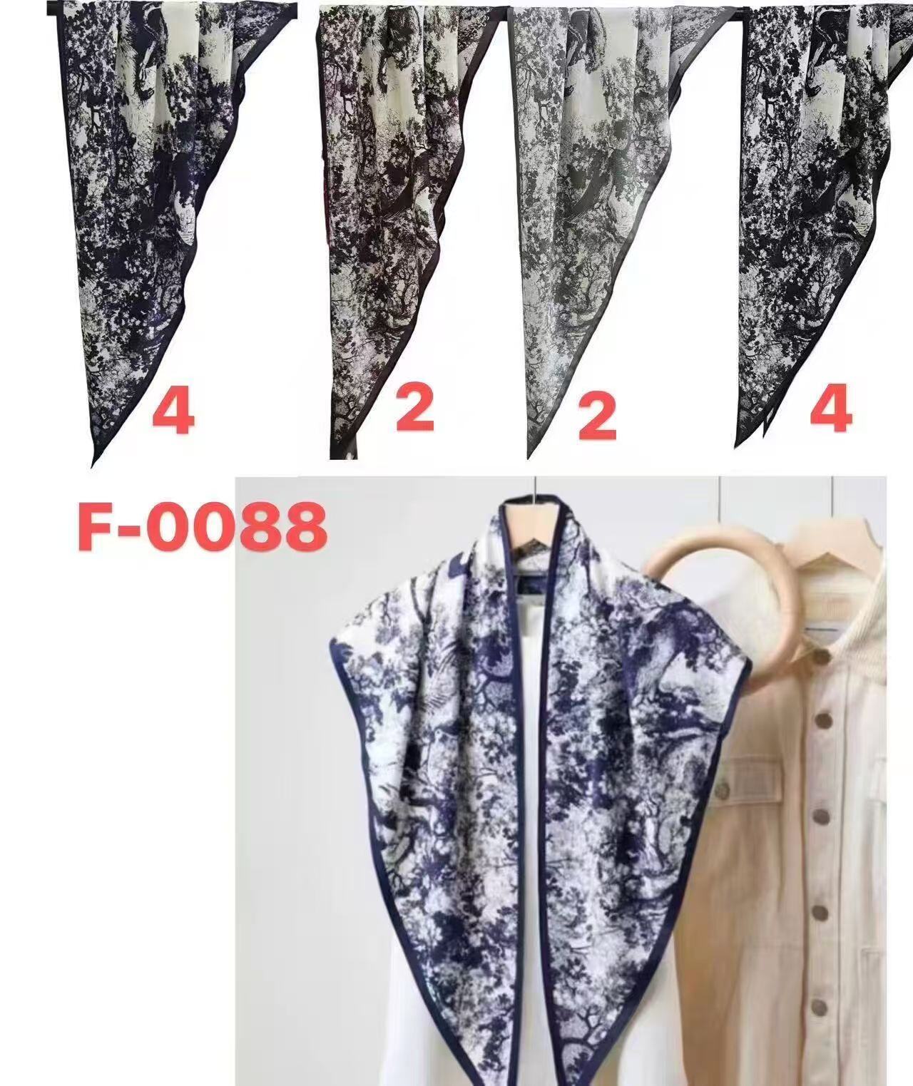 Wholesaler Sissi Accessori - TRIANGLE SCARF