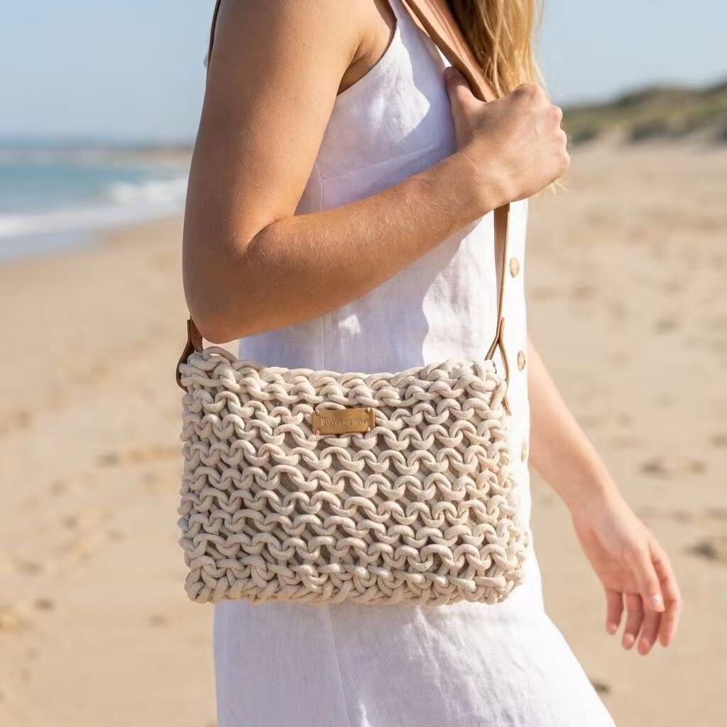 Wholesaler Sissi Accessori - WOMEN'S HANDBAG