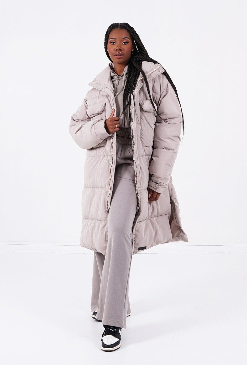 Wholesaler Sixth June Paris - Long down jacket with pockets Beige