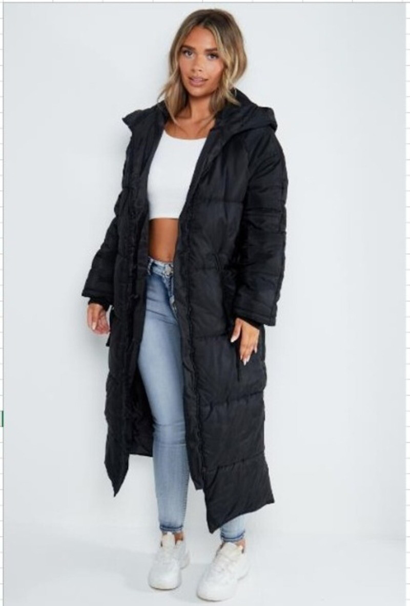 Grossiste SK MODE - Doudoune manches longues femme avec capuche et ouverture zippee fendue 970