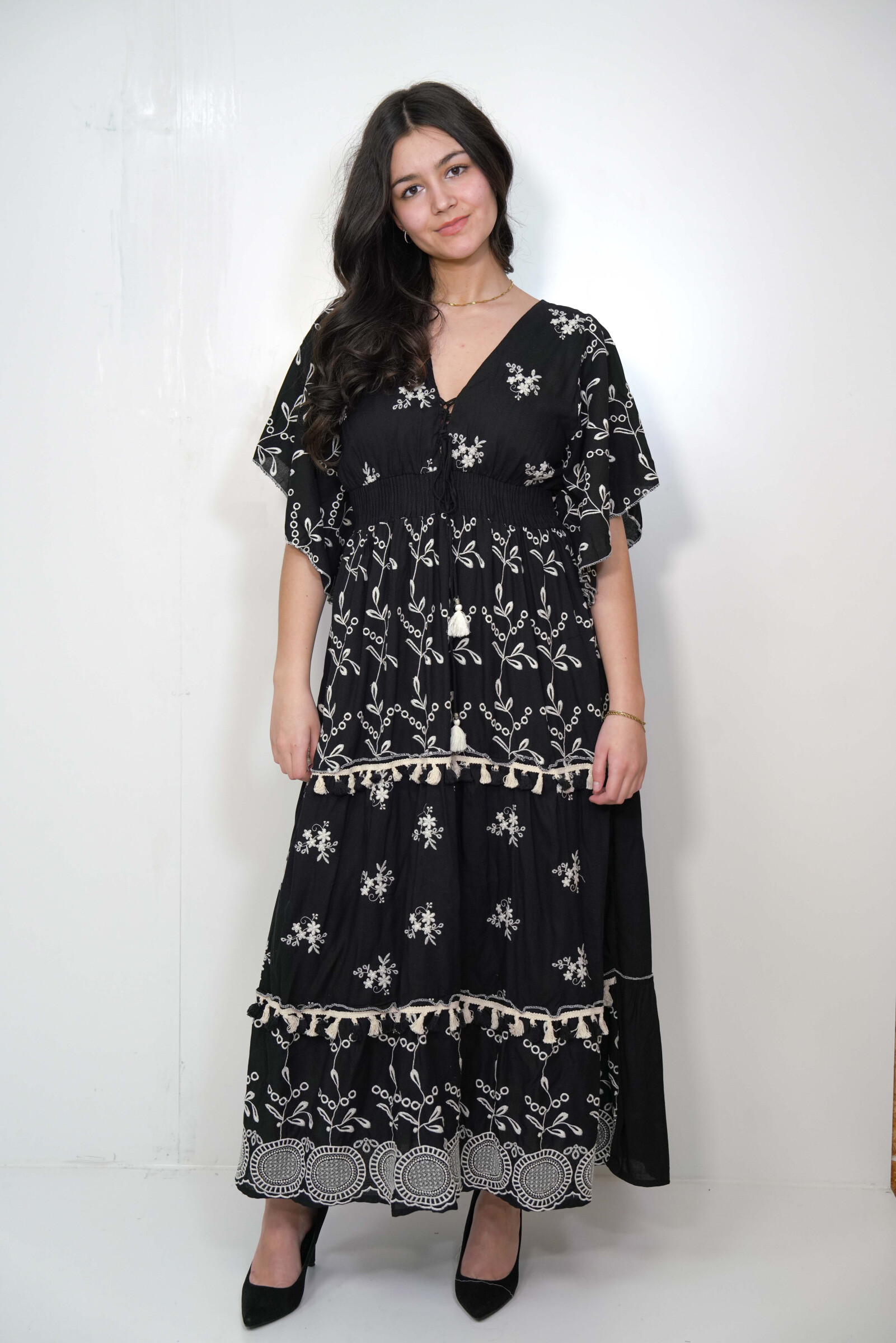 Wholesaler SK MODE - "Naïma" dress - bohemian elegance and refined embroidery