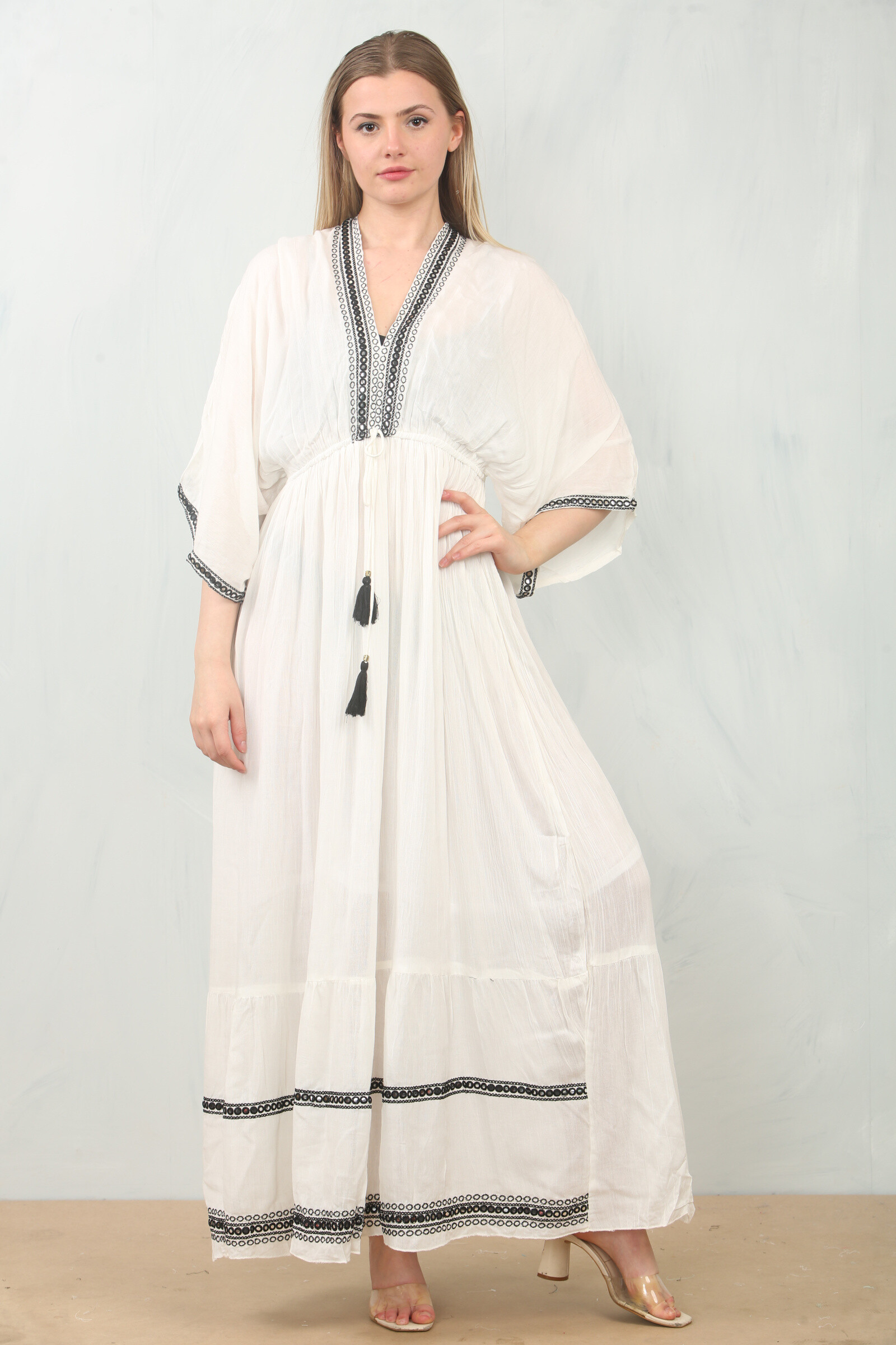 Wholesaler SK MODE - Maxi bohemian Dress Embroidered Fluid - Ref. SK-046