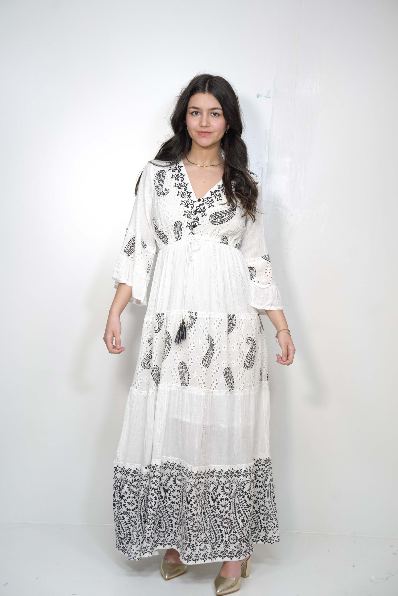 Wholesaler SK MODE - "Amalya" dress - Bohemian freshness in natural cotton